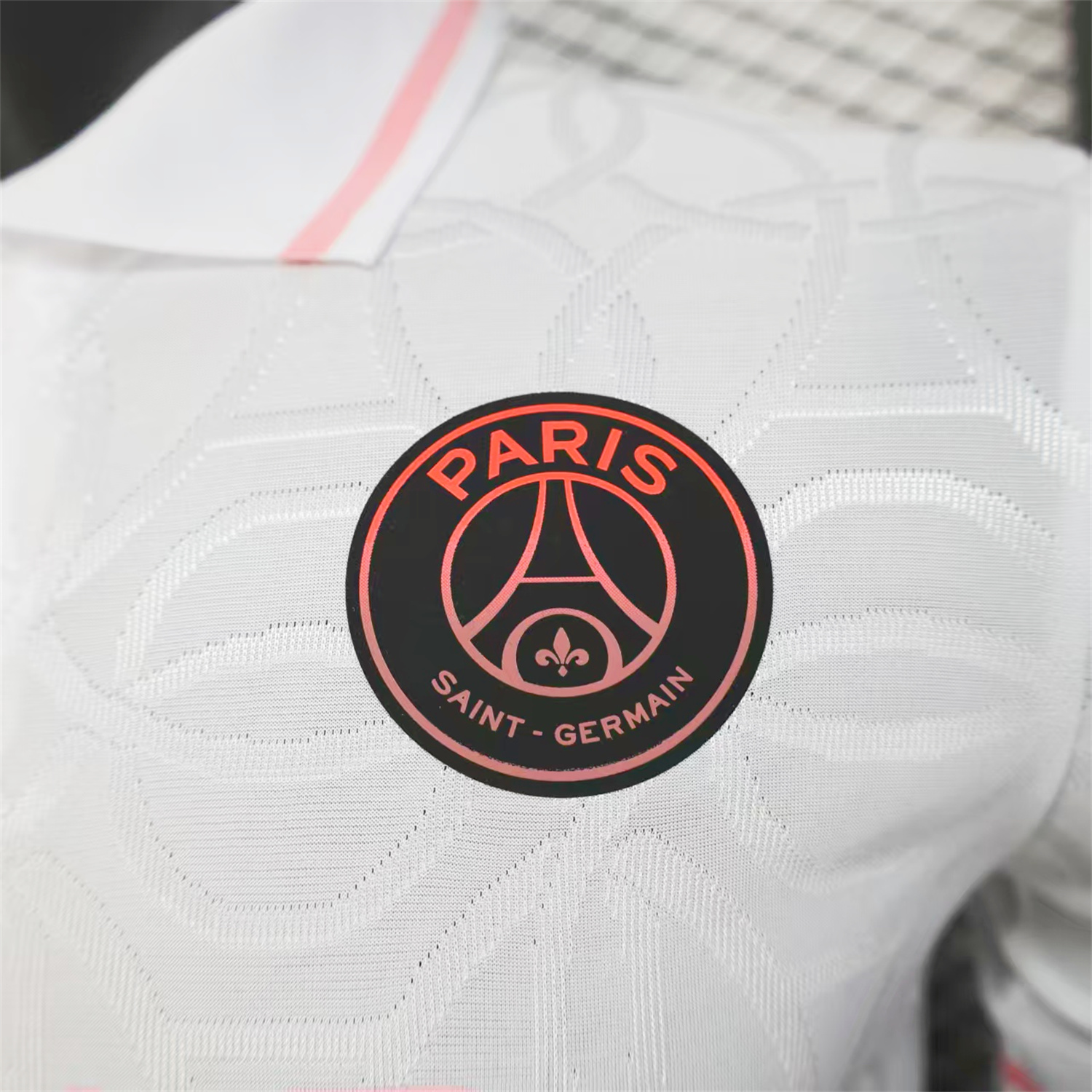 AlphaJersey-Paris Saint-Germain PSG 25-26 White And Pink Pre-Match Training Jersey - Player Version