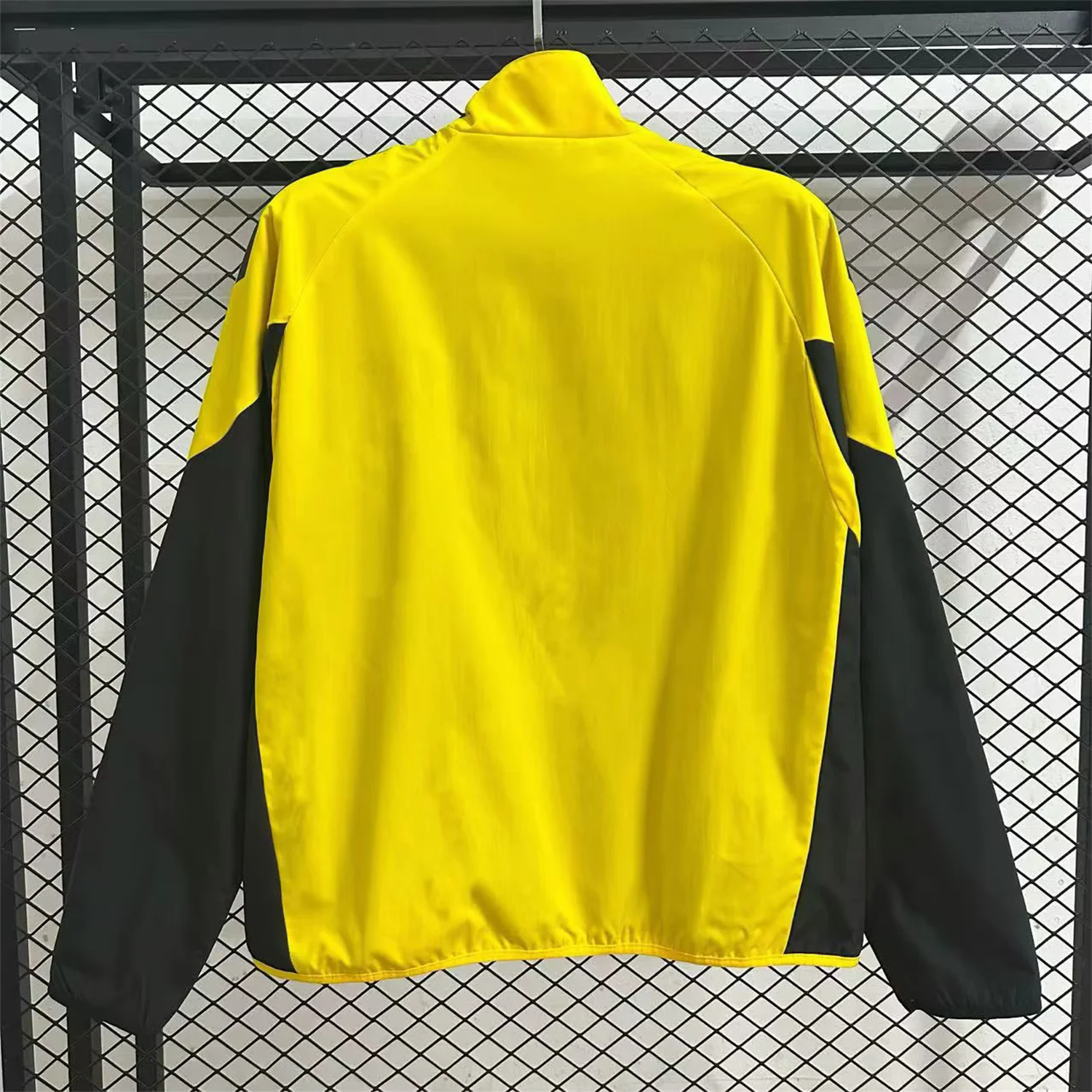AlphaJersey-Fenerbahce 25-26 Throwback Windbreaker Jacket - Yellow
