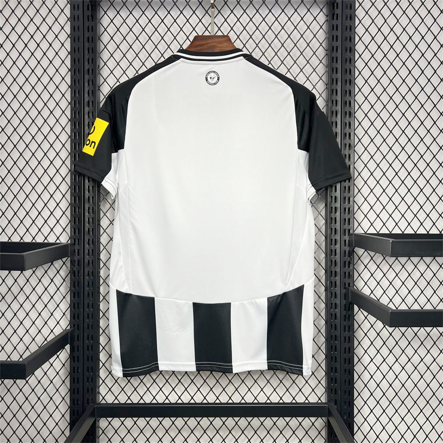 AlphaJersey-Newcastle United 2025 CARABAO CUP FINAL Home Jersey - Fans Version