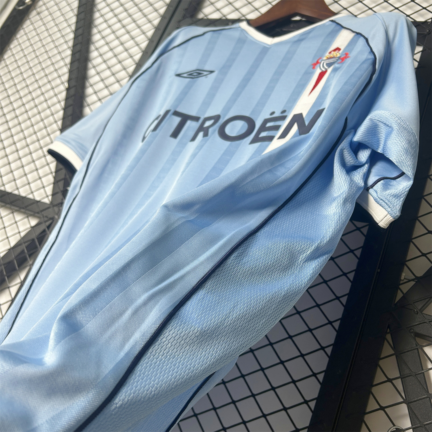 AlphaJersey-Retro Celta Vigo 2001-02 Home Jersey