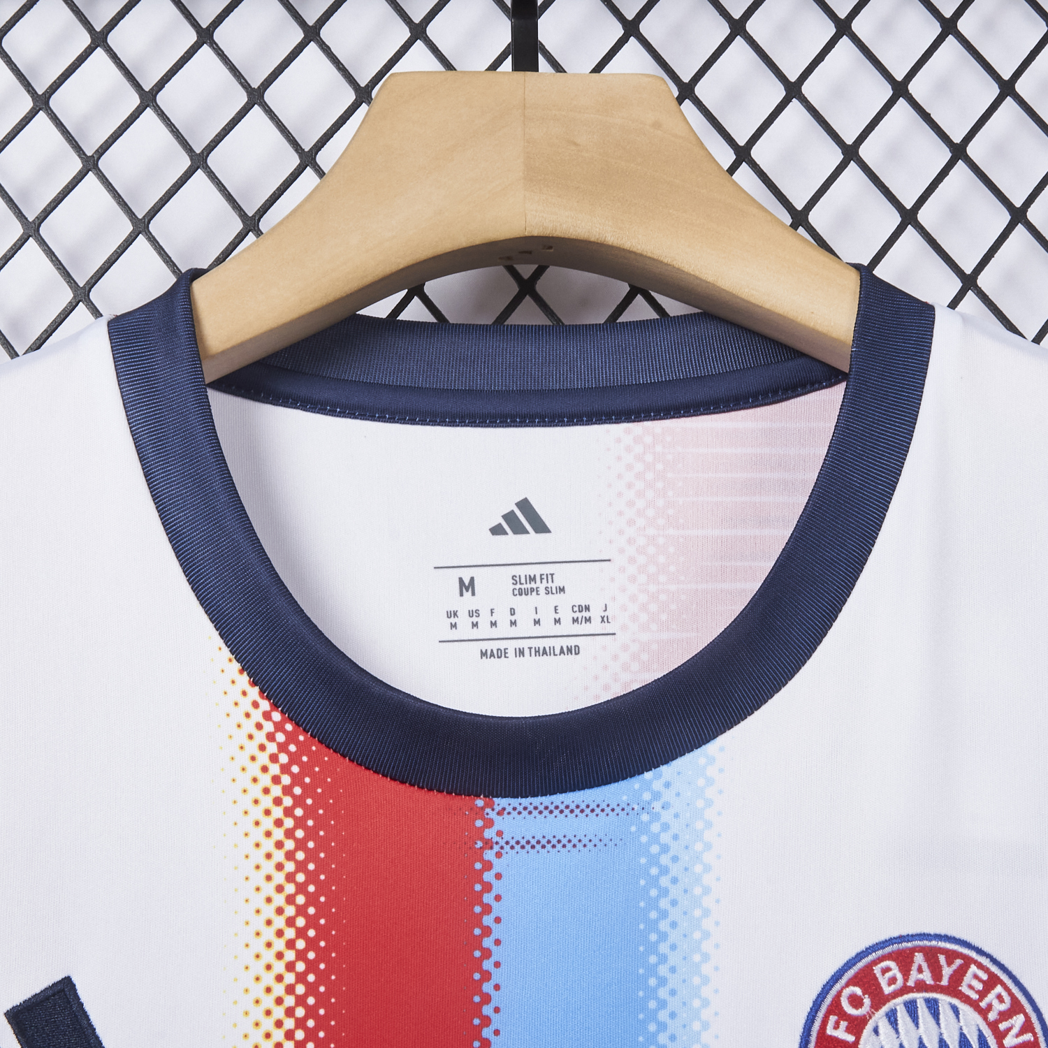 AlphaJersey-Bayern Munich 25-26 Pre-Match Training Jersey - Fans Version