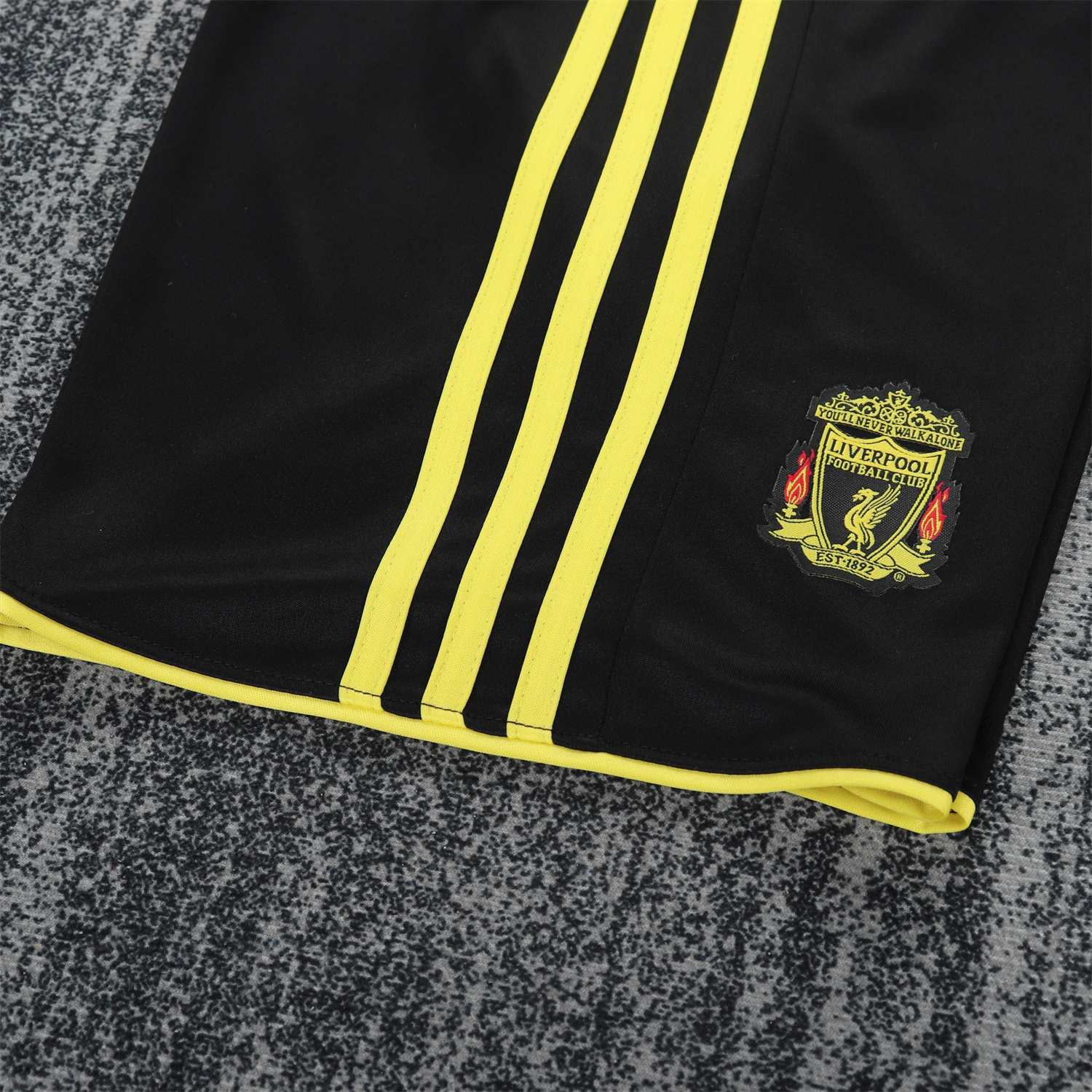 AlphaJersey-Retro Liver.pool 2010-11 Third Kids KitKit