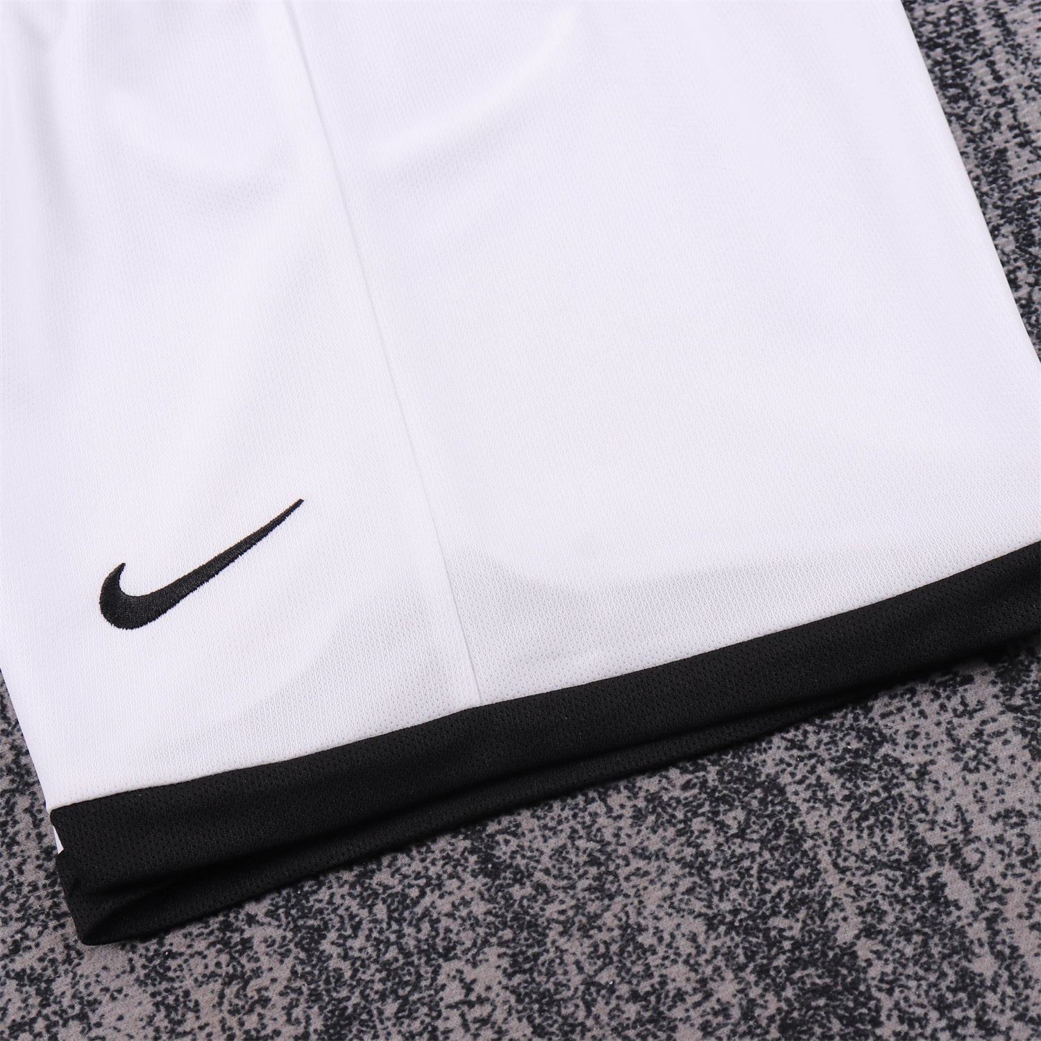 AlphaJersey-Retro Manchester United 2003-05 Away Kids Kit