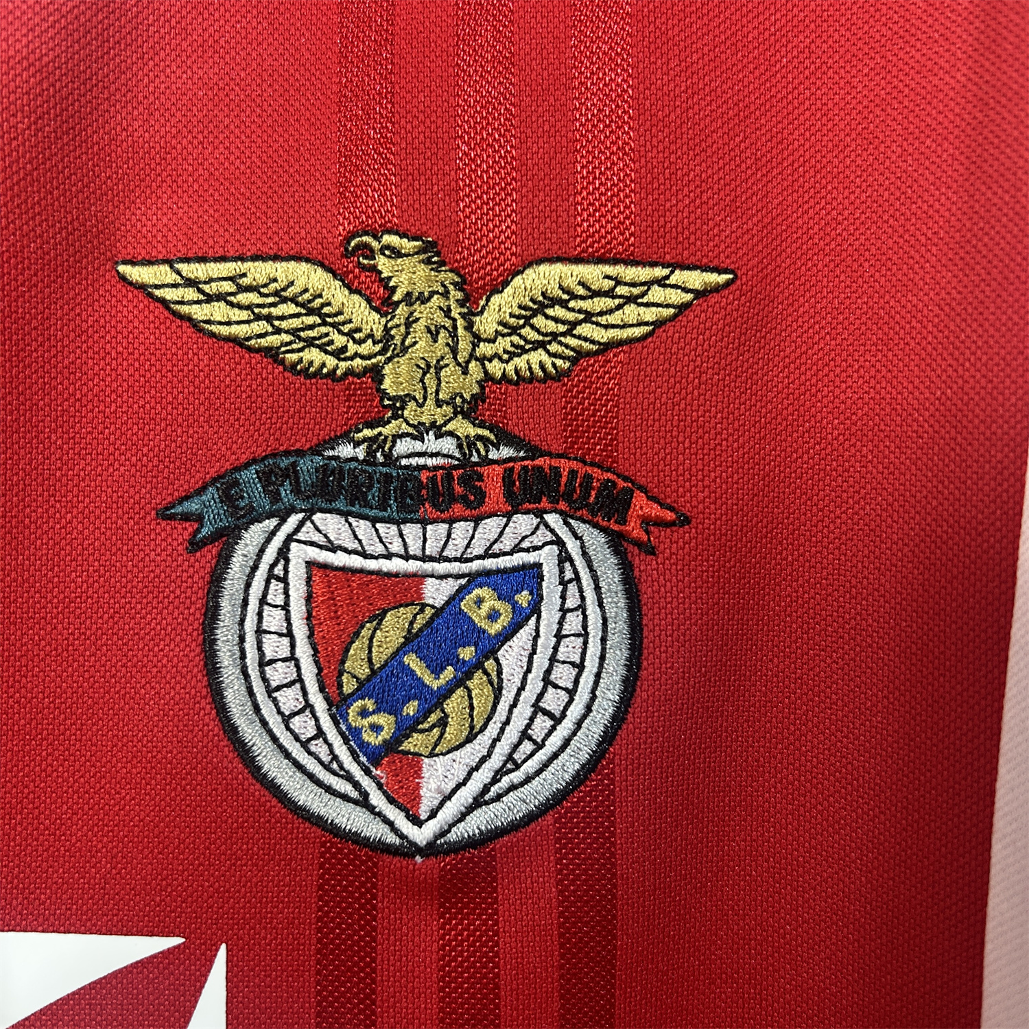 AlphaJersey-Retro Benfica 1997-98 Home Jersey