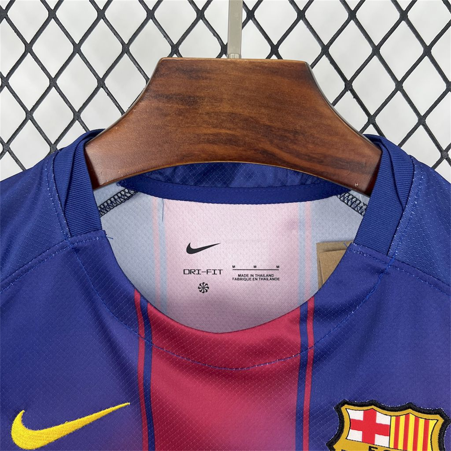 AlphaJersey-Women's Barcelona 25-26 Home Jersey