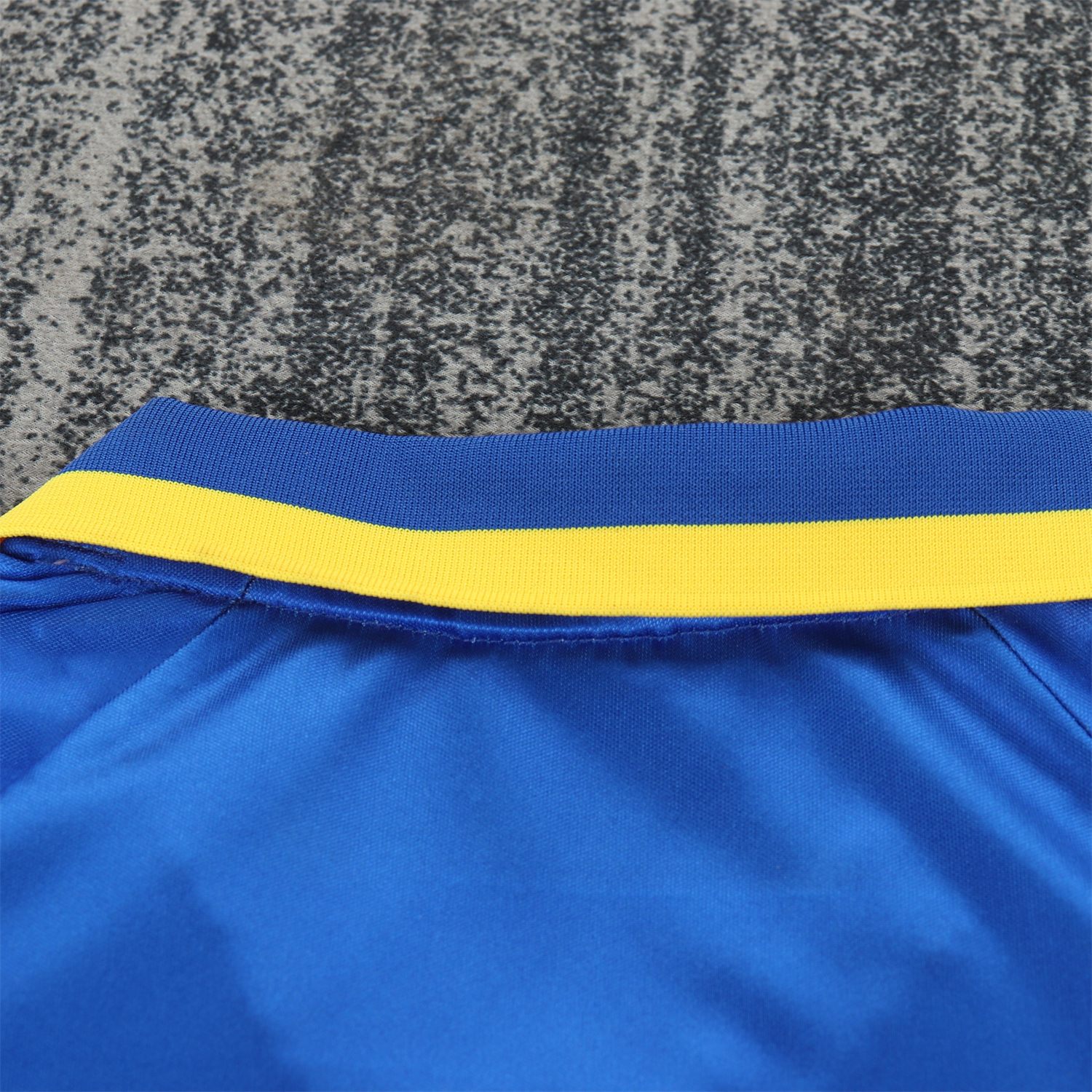 AlphaJersey-Retro Juventus 1995-96 Away Kids Kit