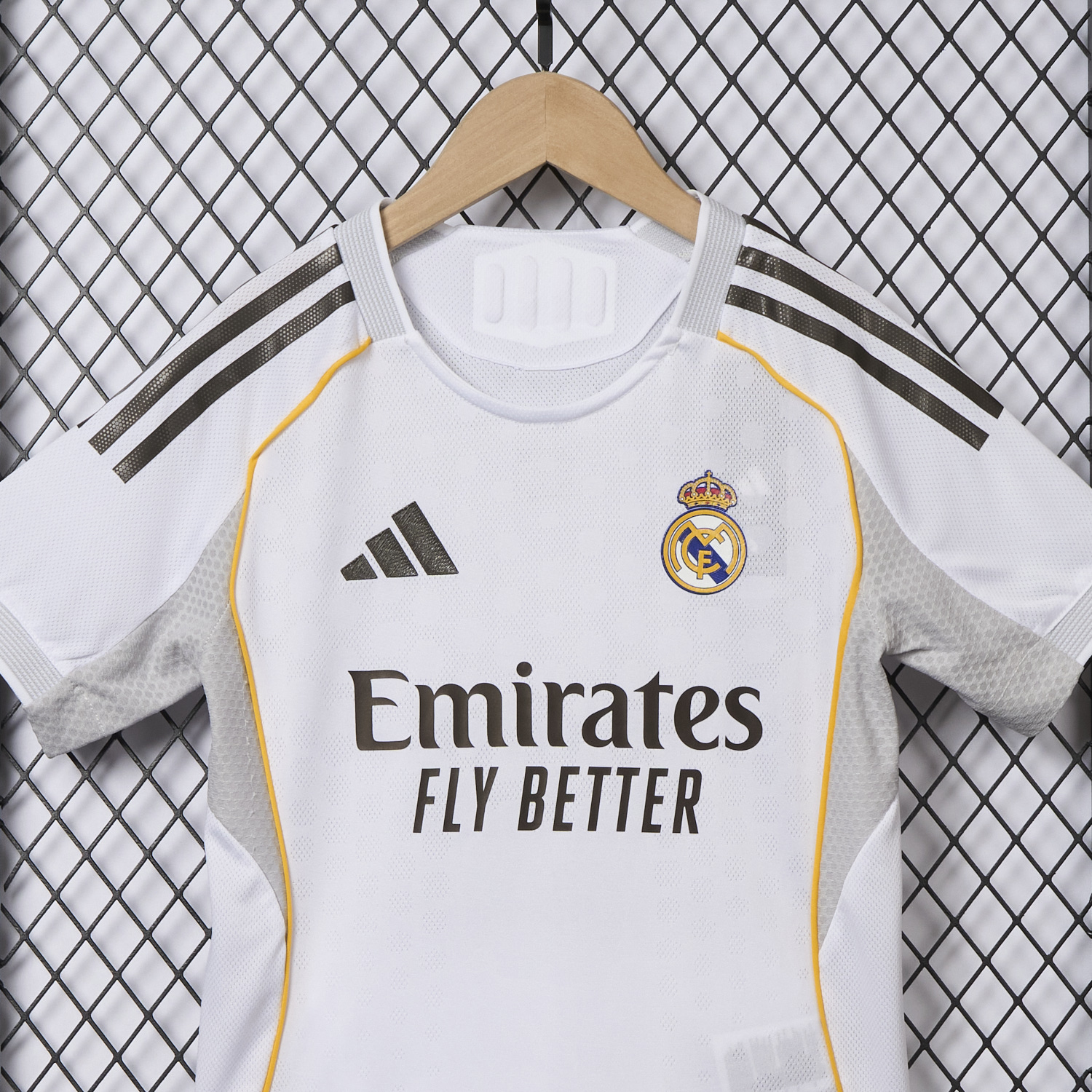 AlphaJersey-Real Madrid 25-26 Home White Kids Kit - Player Version
