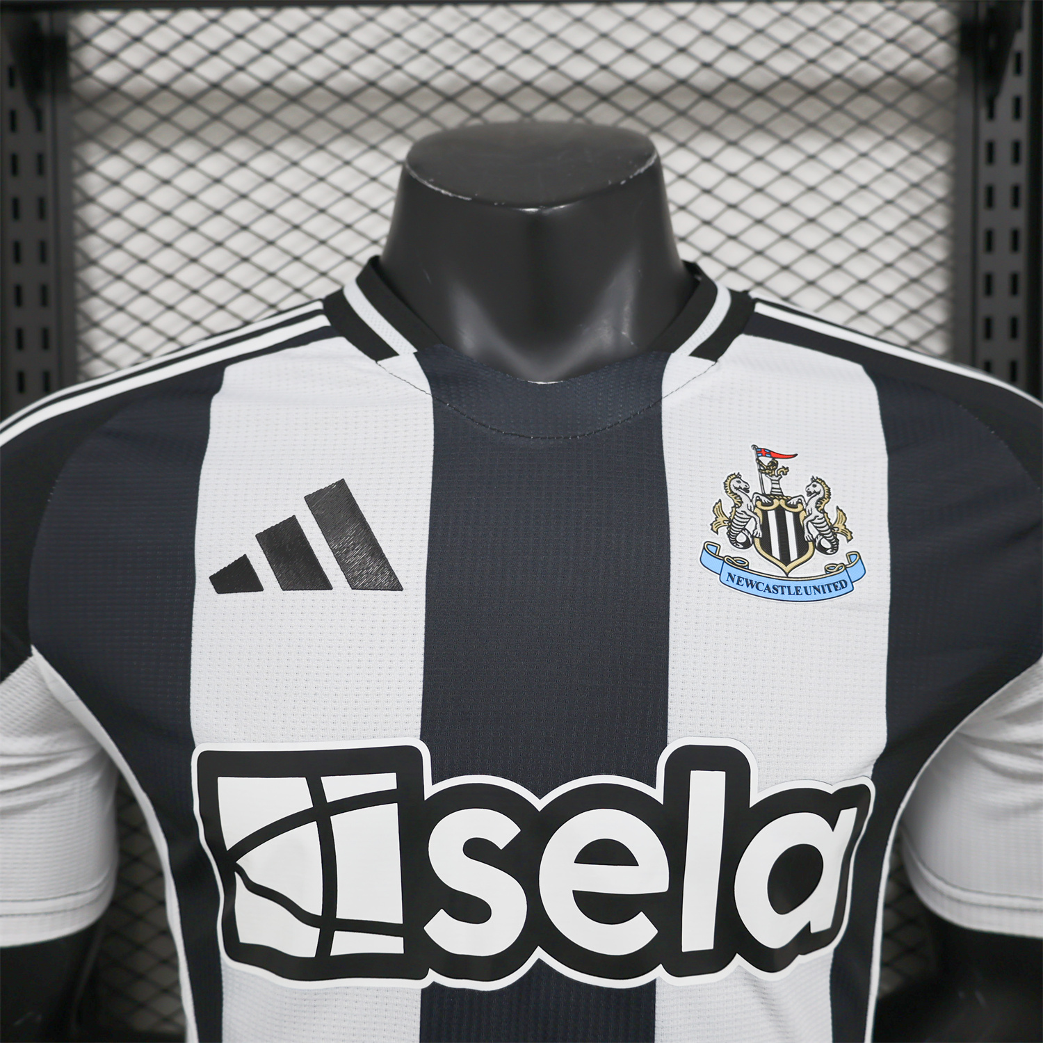 AlphaJersey-Newcastle United 2025 CARABAO CUP FINAL Home Jersey - Player Version