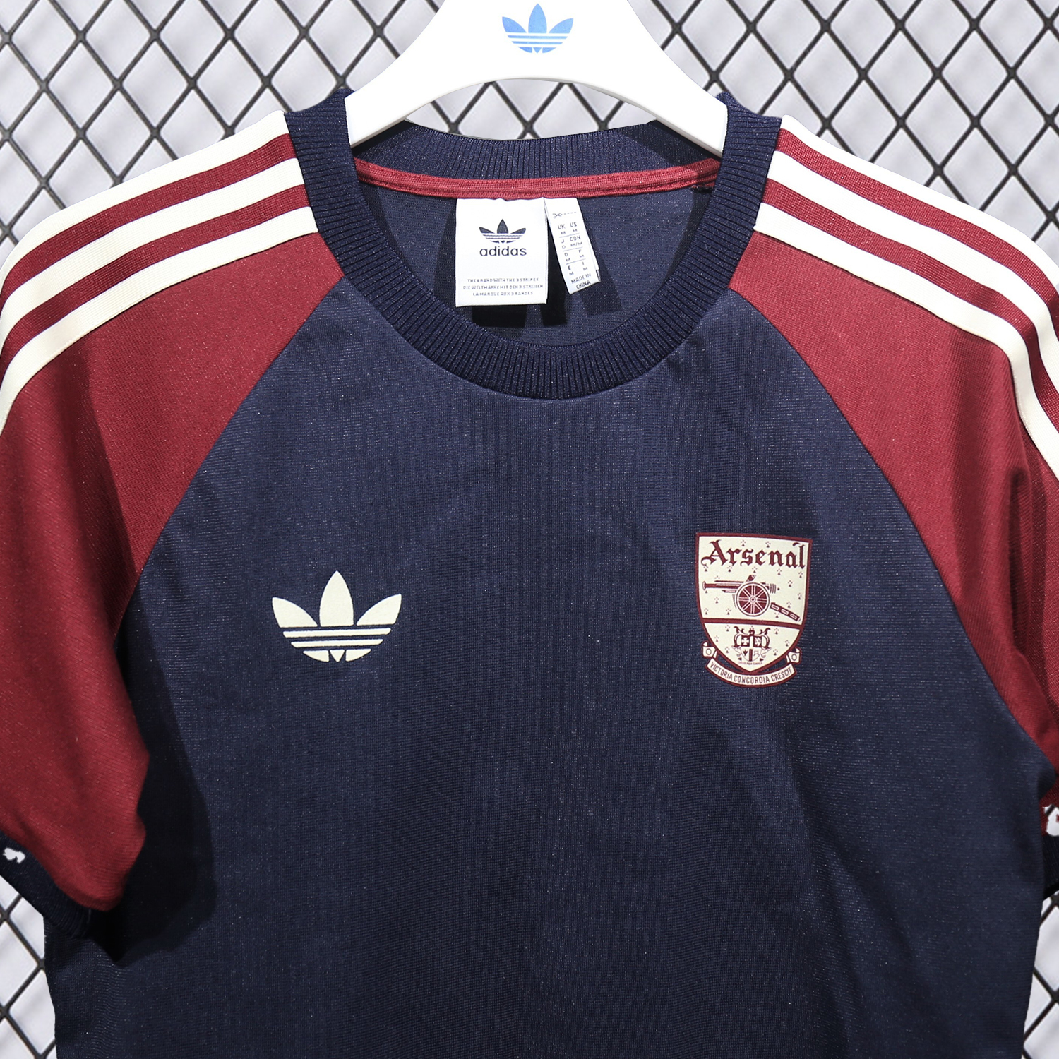 AlphaJersey-Arsenal 25-26 Vintage Originals Dark Blue T-shirts