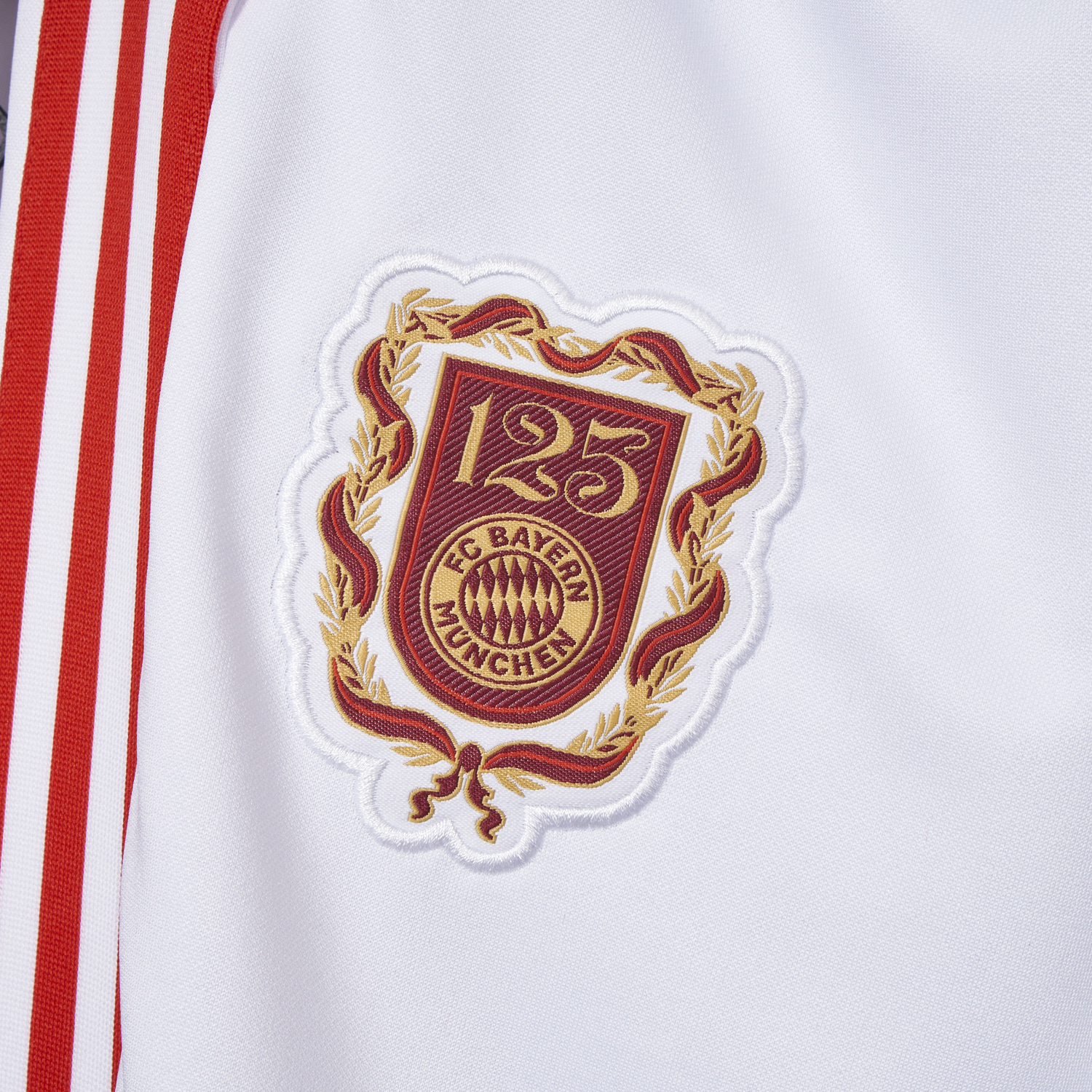 AlphaJersey-Bayern Munich 2025 125th Anniversary Jacket Training Tracksuit - White