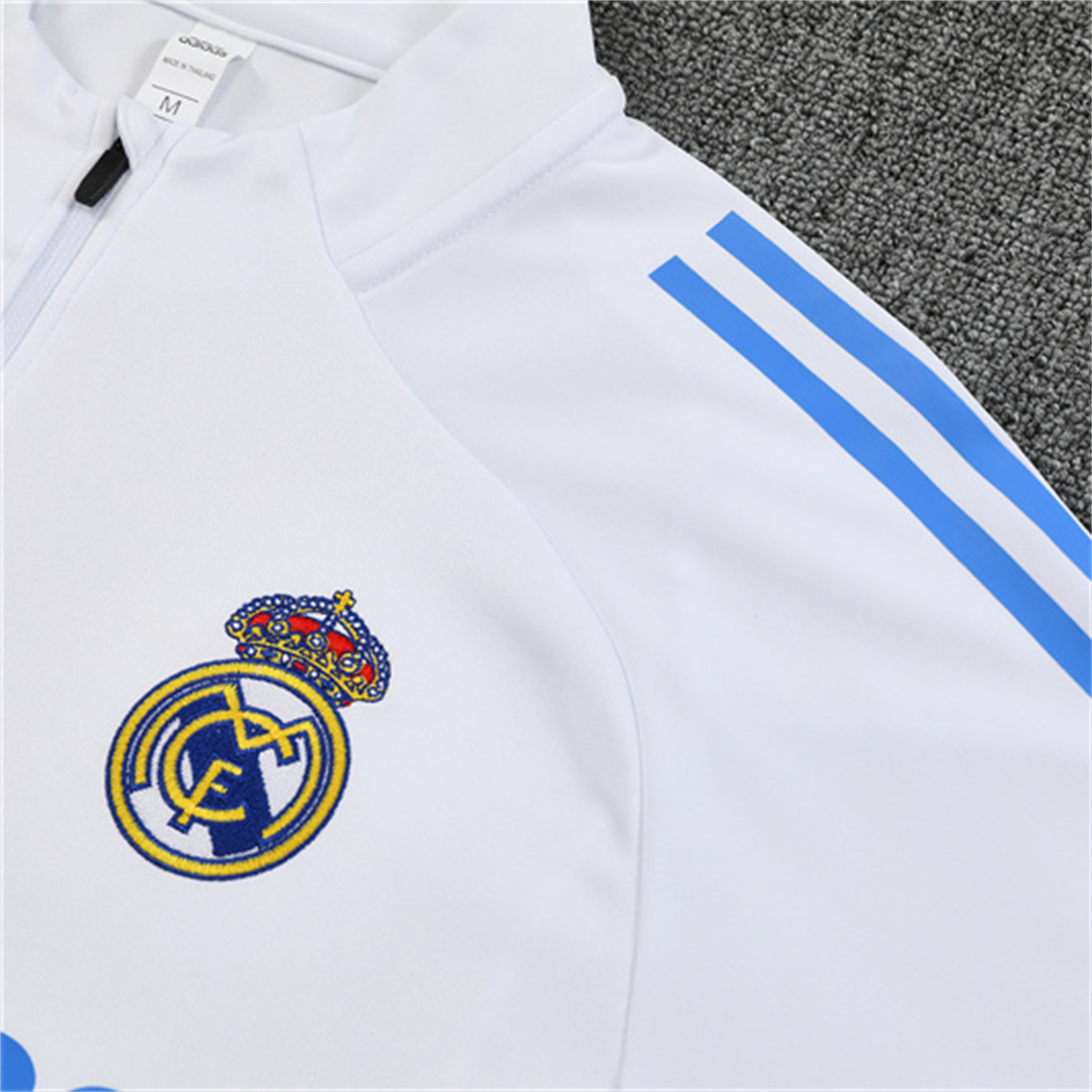 AlphaJersey-Real Madrid 25-26 Kids Long Sleeve Training Set - White Top & Blue Pants