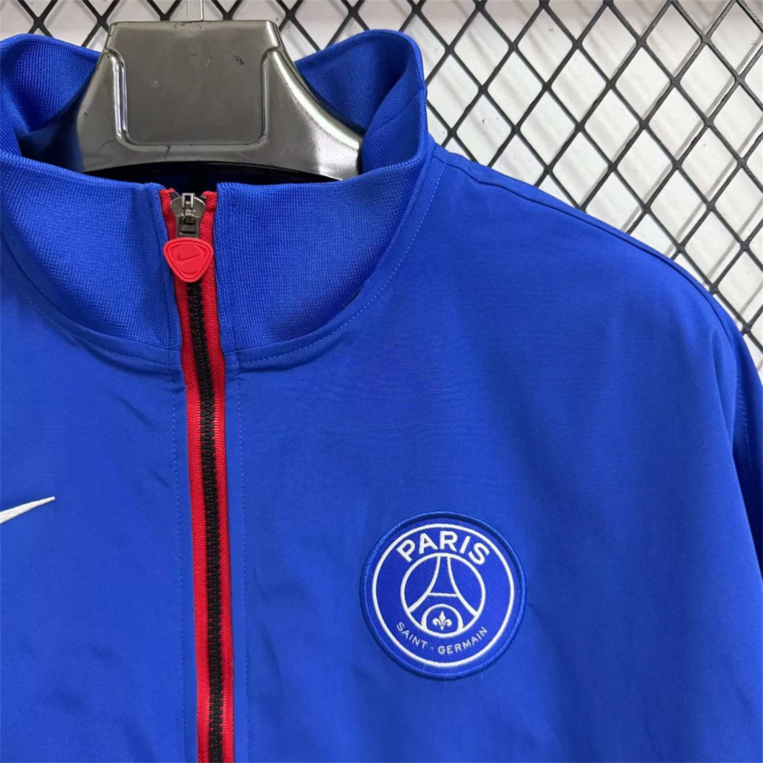 AlphaJersey-Paris Saint-Germain PSG 25-26 Windbreaker Jacket - Blue