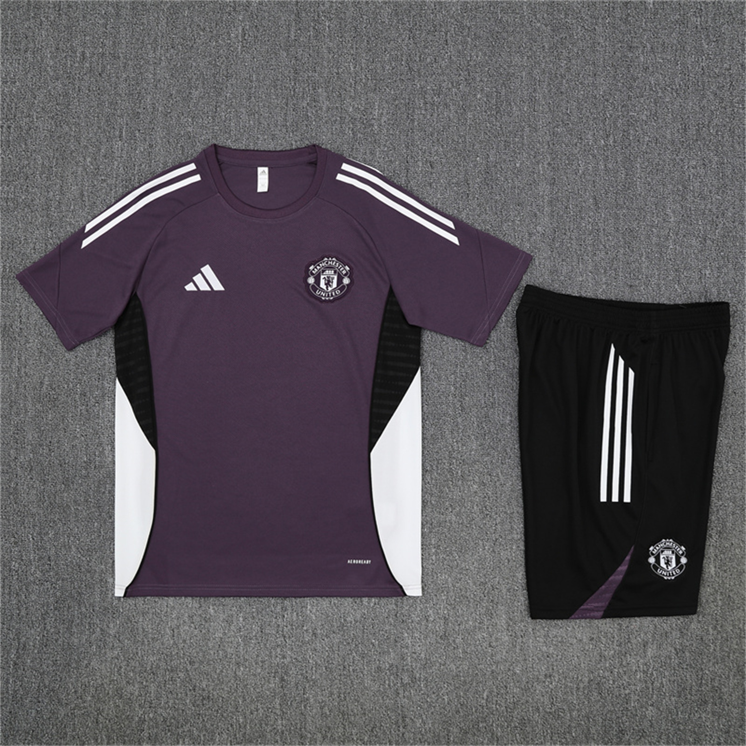 AlphaJersey-Manchester United 25-26 Short-Sleeve Training Set - Purple Top & Black shorts
