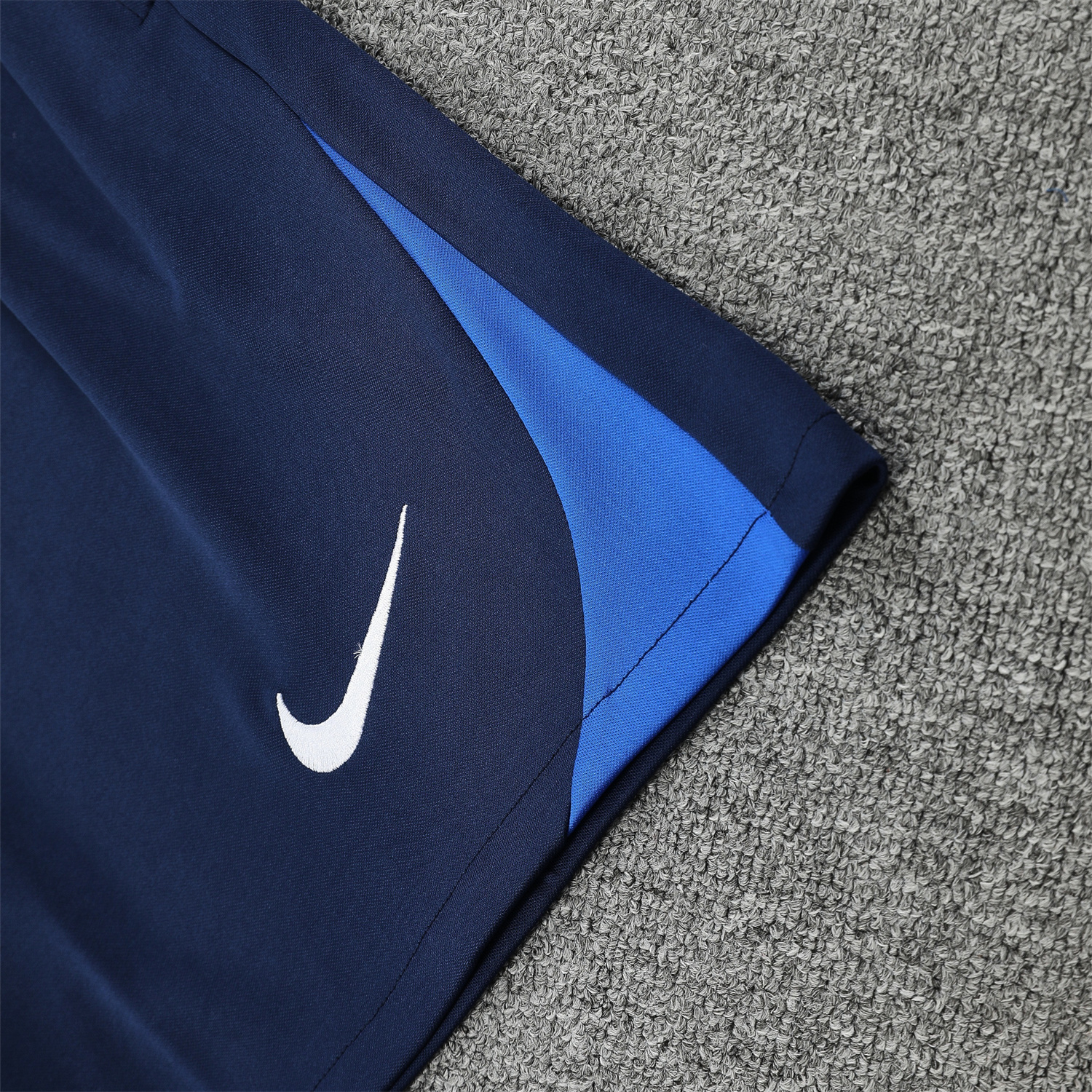 AlphaJersey-Paris Saint-Germain PSG 25-26 Vest Training Set - Ocean Blue Vest & Deep Blue Shorts