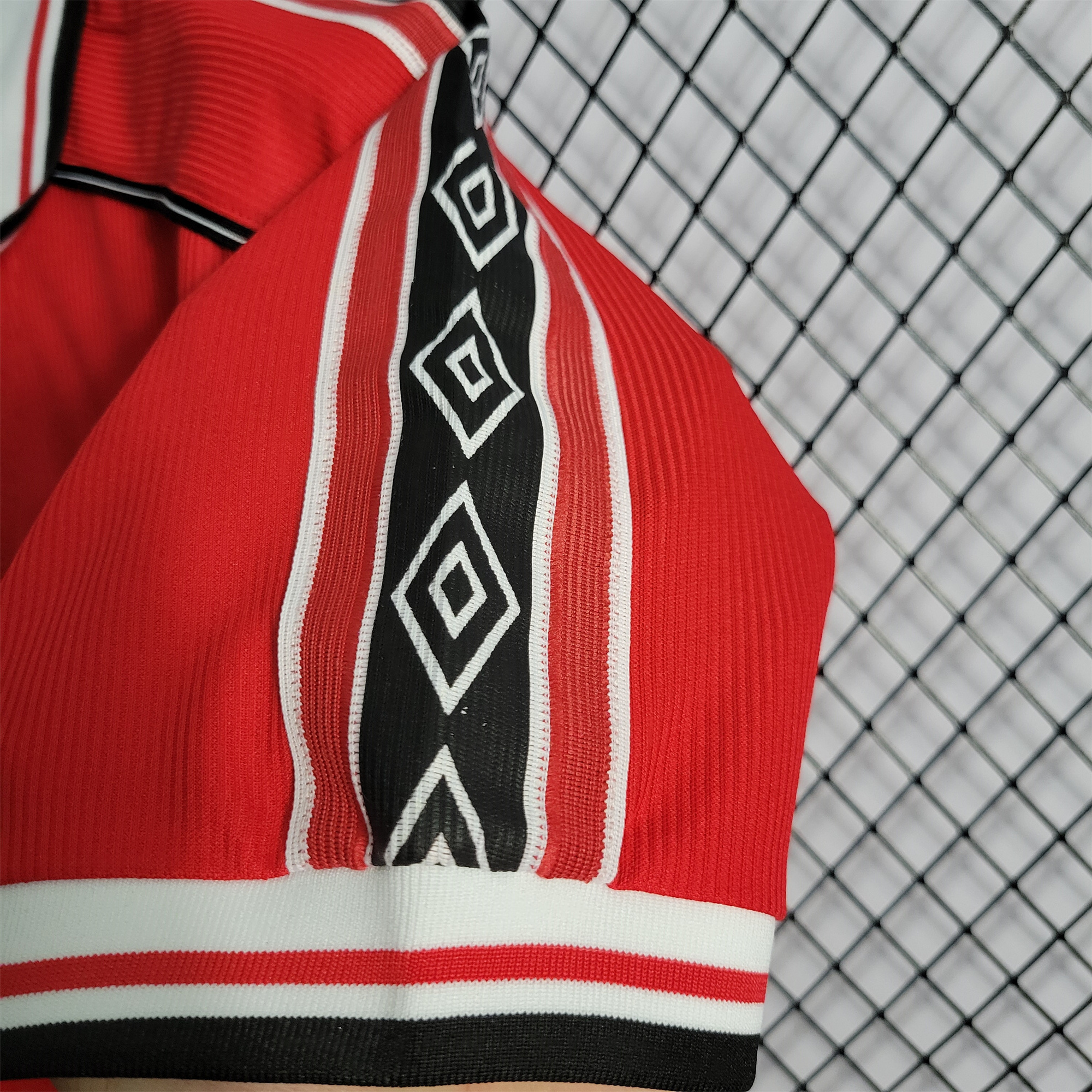 AlphaJersey-Retro Manchester United 98-99 Home Jersey