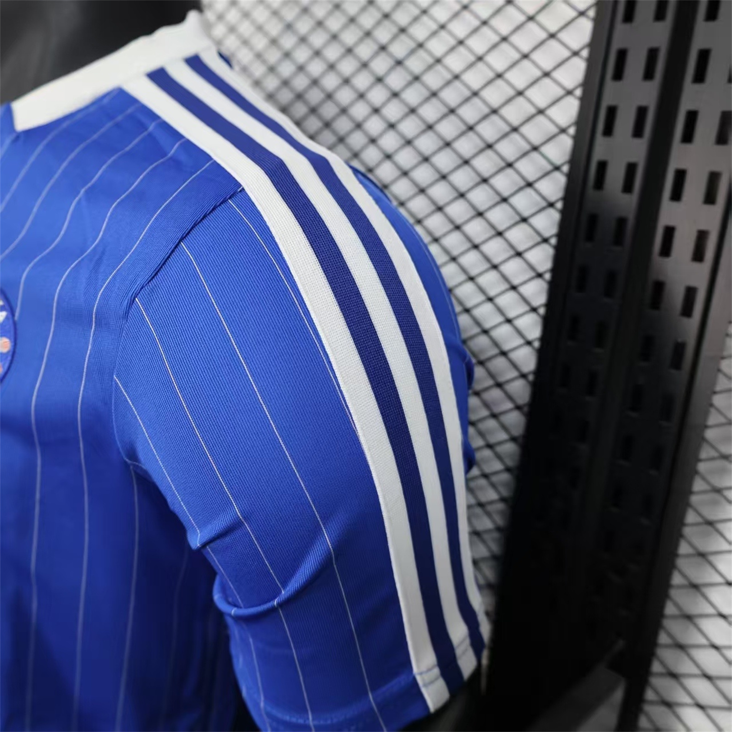 AlphaJersey-C.H.E.L.S.E.A 25-26 Icon Range Travel Special Edition Blue Jersey - Player Version