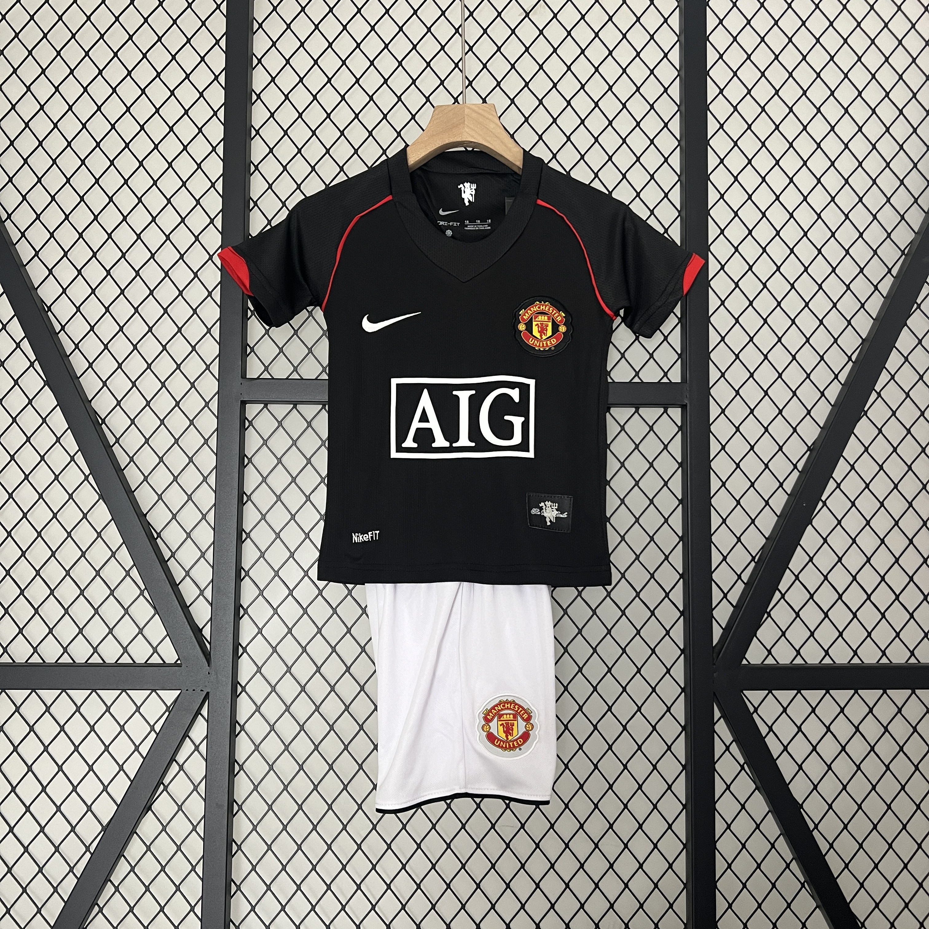 AlphaJersey-Retro Manchester United 2007-08 Away Stadium Kids Kit