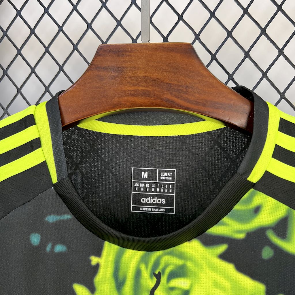 AlphaJersey-Real Madrid 25-26 Snake and Green Flowers Black Jersey - Fans Version