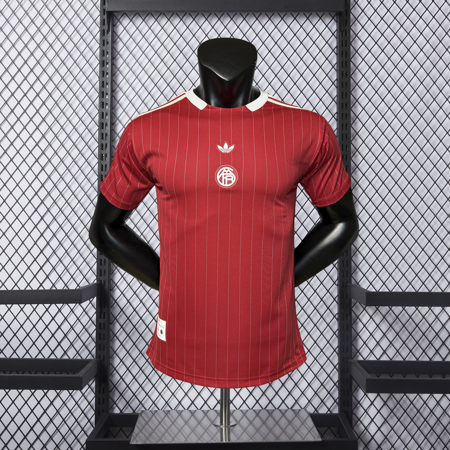 AlphaJersey-Bayern Munich 25-26 Trefoil Red And White Travel Jersey - Player Version