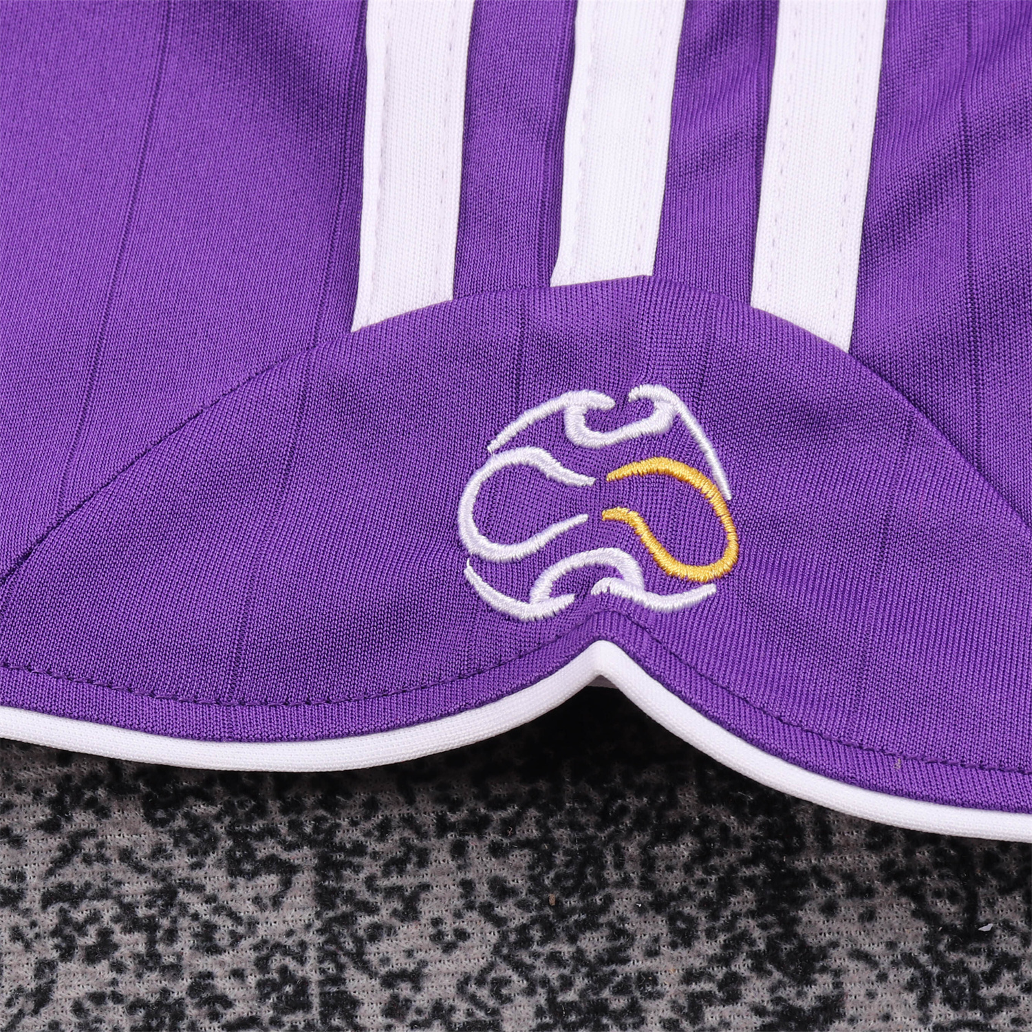 AlphaJersey-Retro Real Madrid 2006-07 Away Purple Kids Kit