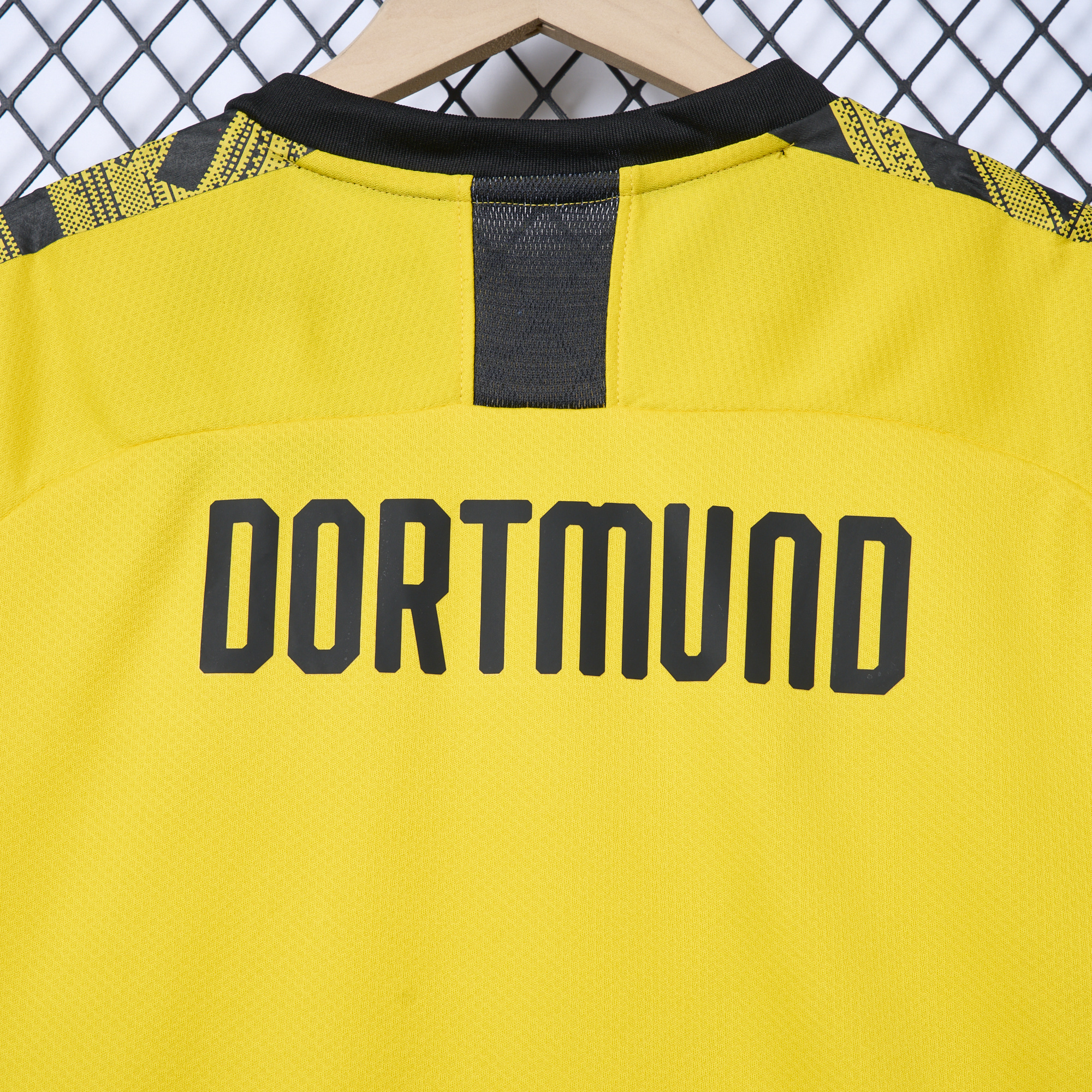 AlphaJersey-Retro Dortmund 2019-20 Home Stadium Jersey