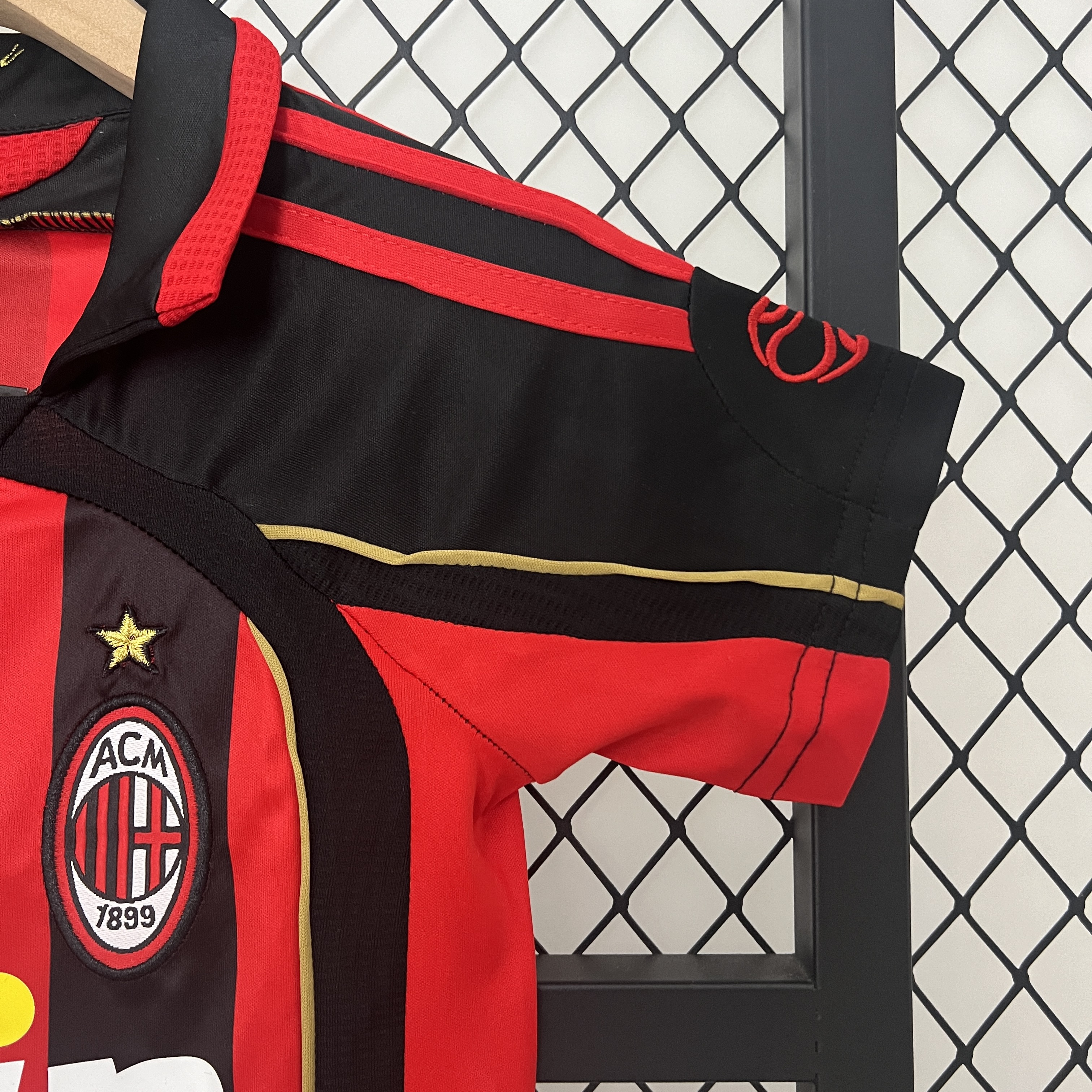 AlphaJersey-Retro AC Milan 2006-07 Home Stadium Kids Kit