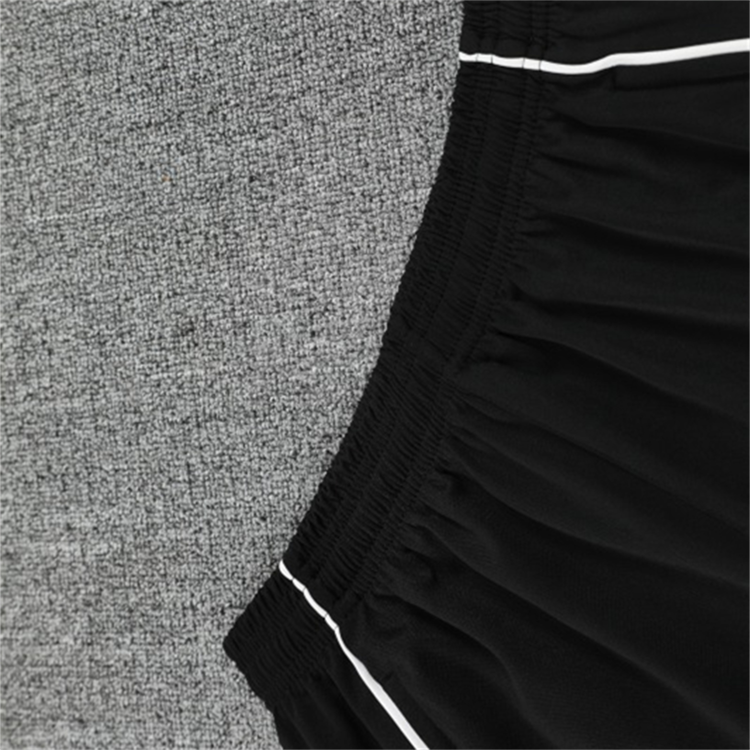 AlphaJersey-Real Madrid 25-26 Short-Sleeve Training Set - Grey And White Top & Black Shorts