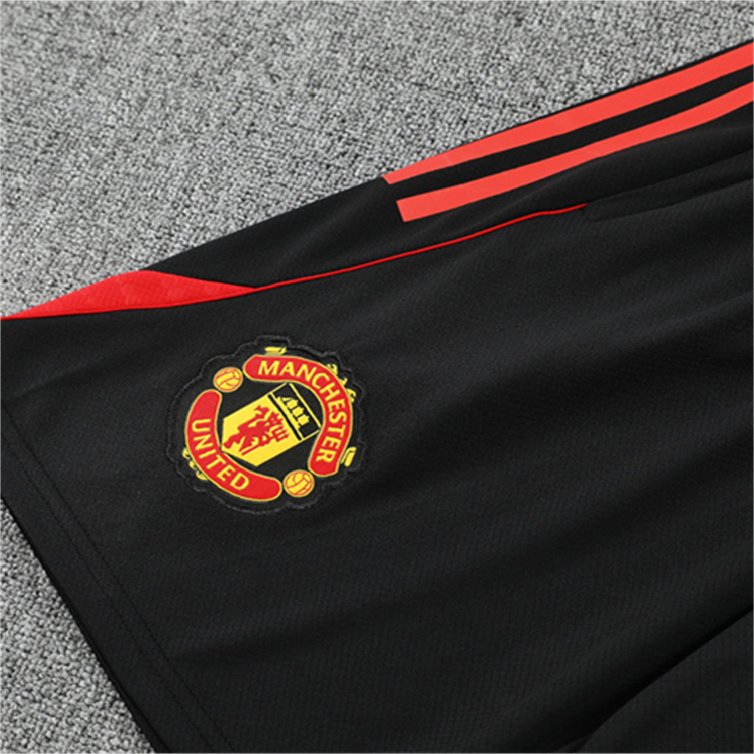 AlphaJersey-Manchester United 25-26 Kids Short-Sleeve Training Set - Red Camouflage Top & Black Shorts