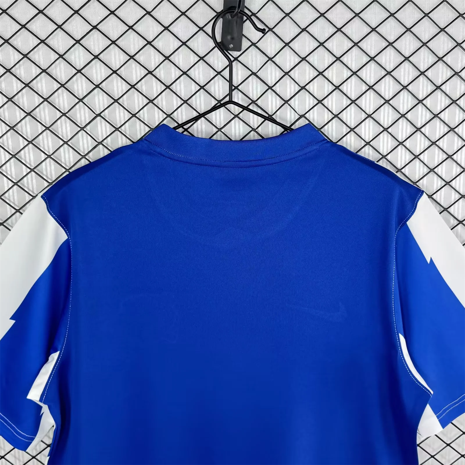 AlphaJersey-Retro Deportivo Alavés 2011-12 Home Jersey