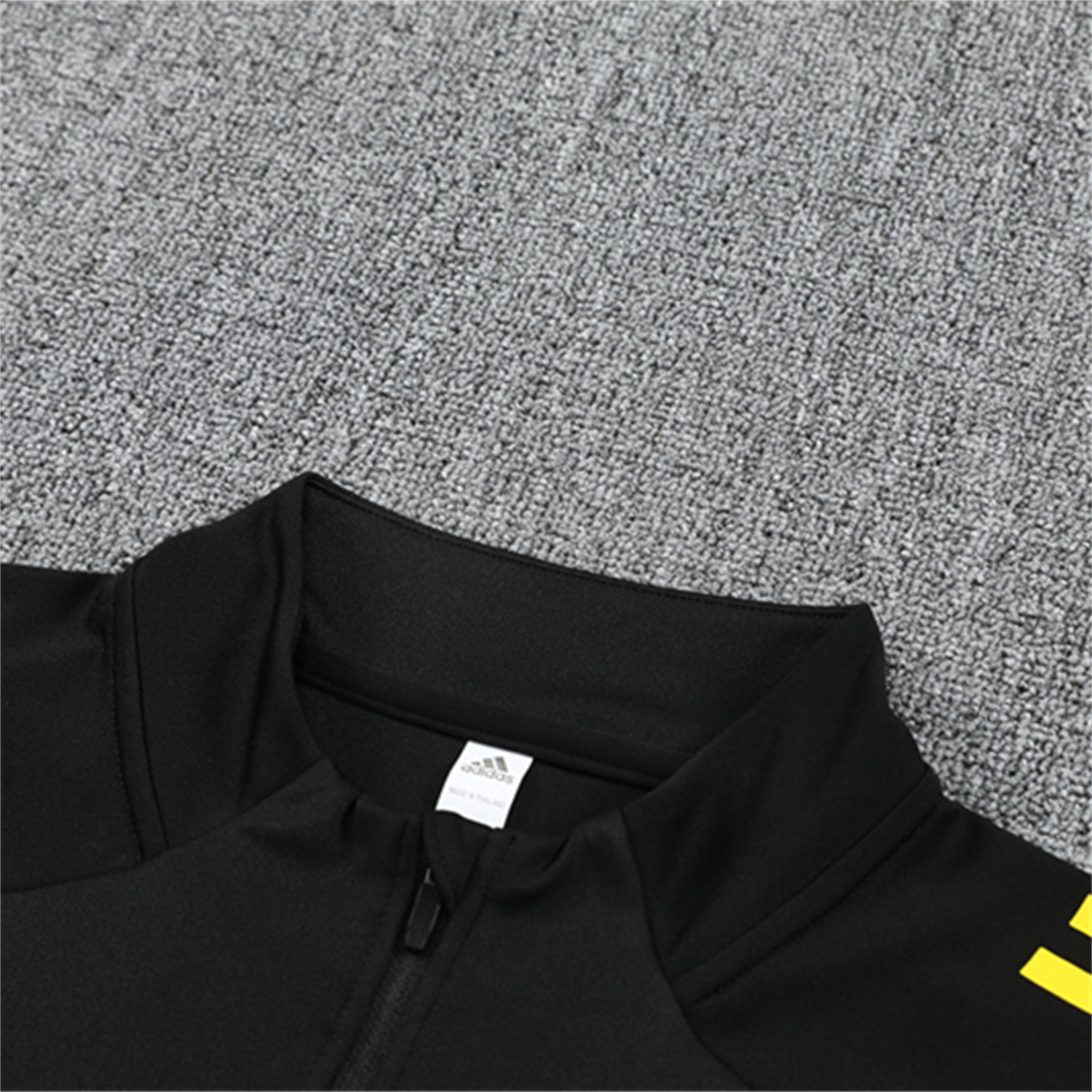 AlphaJersey-Manchester United 25-26 Kid Long Sleeves Training Set - Black Top & Black Pants