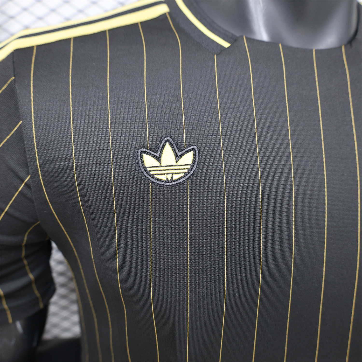 AlphaJersey-Mexico 2026 Terrace Icon Retro Casual Style Black Jersey - Player Version