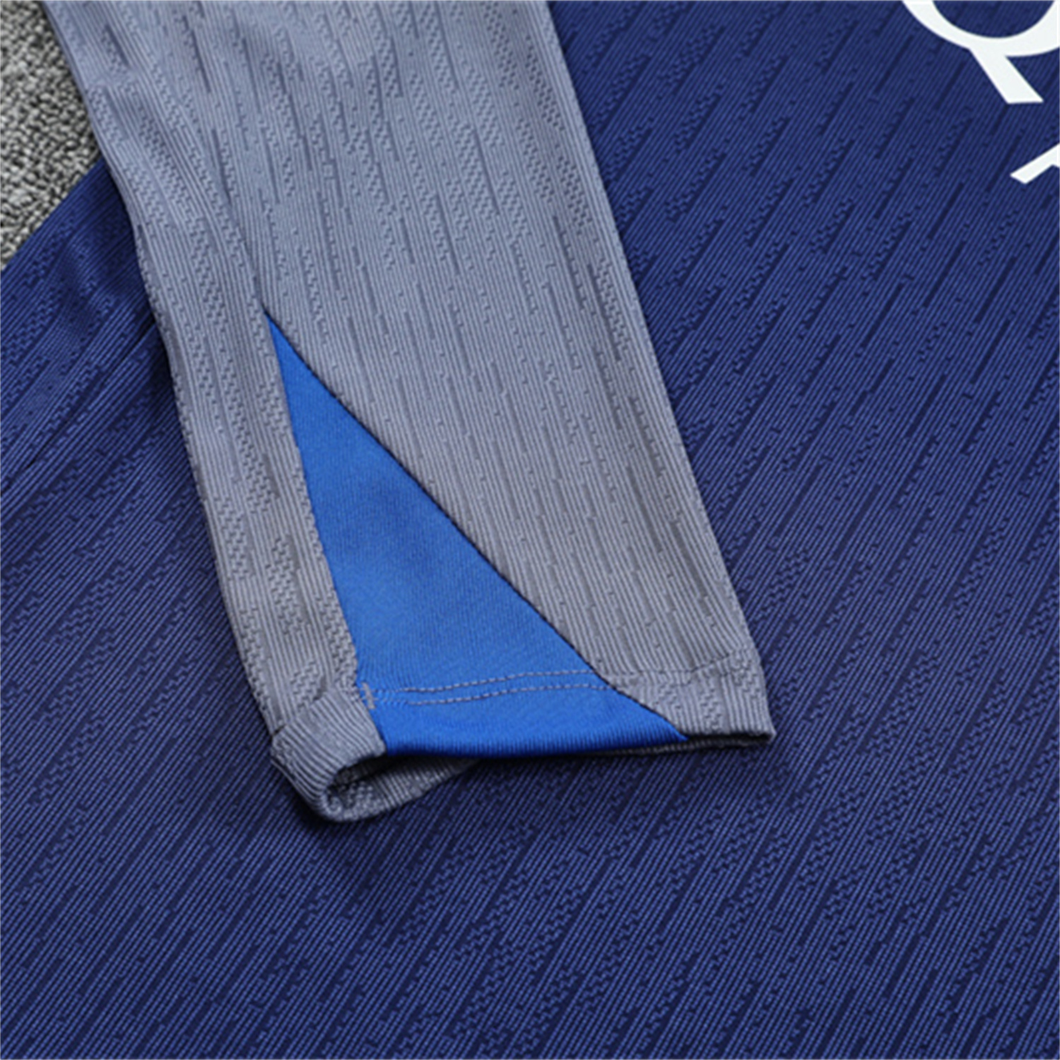 AlphaJersey-Paris Saint-Germain PSG 25-26 Kid Long Sleeves Training Set - Royal Blue Gray Sleeves Top & Royal Blue Pants