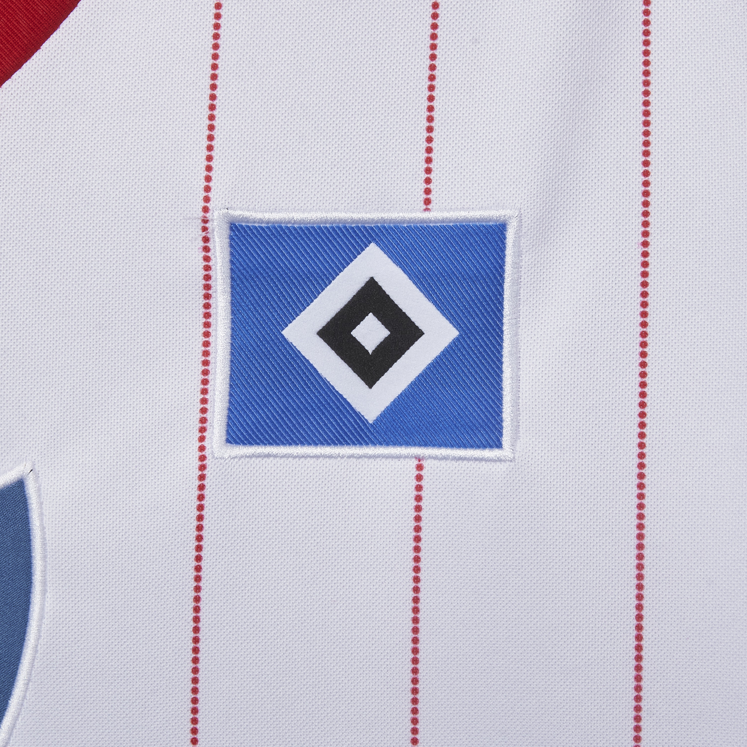 AlphaJersey-Retro Hamburger SV 83-84 Home Jersey