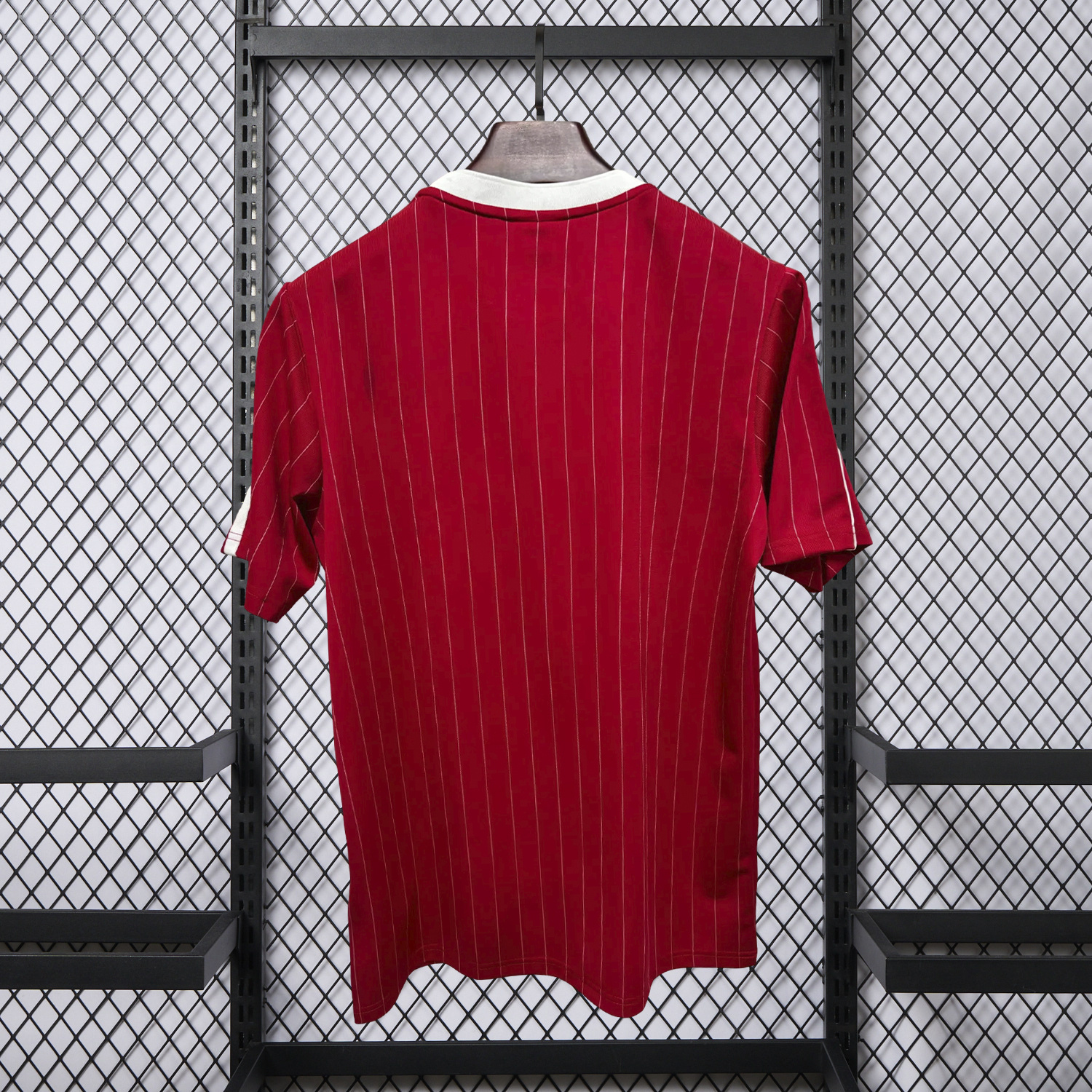 AlphaJersey-Manchester United 25-26 Trefoil Red Travel Jersey - Fans Version