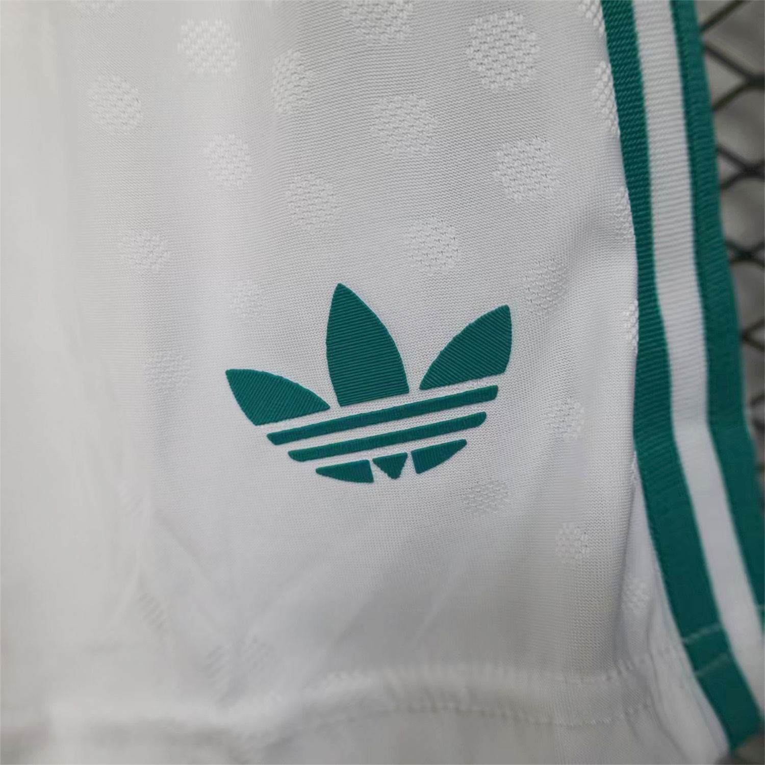 AlphaJersey-Liver.pool 25-26 Third White Shorts - Player Version