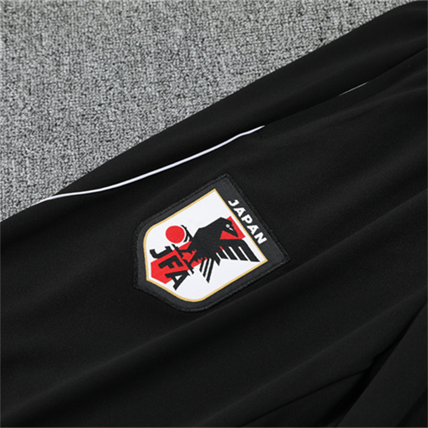 AlphaJersey-Japan 25-26 Long Sleeve Training Set - Light Grey Top and Black Pants