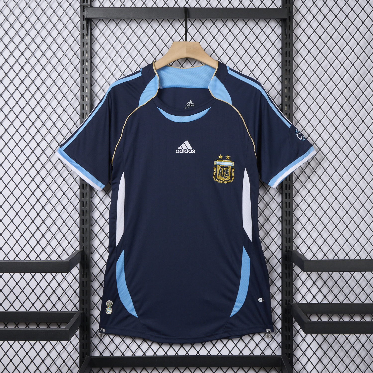 AlphaJersey-Retro Argentina 2006 Away Jersey