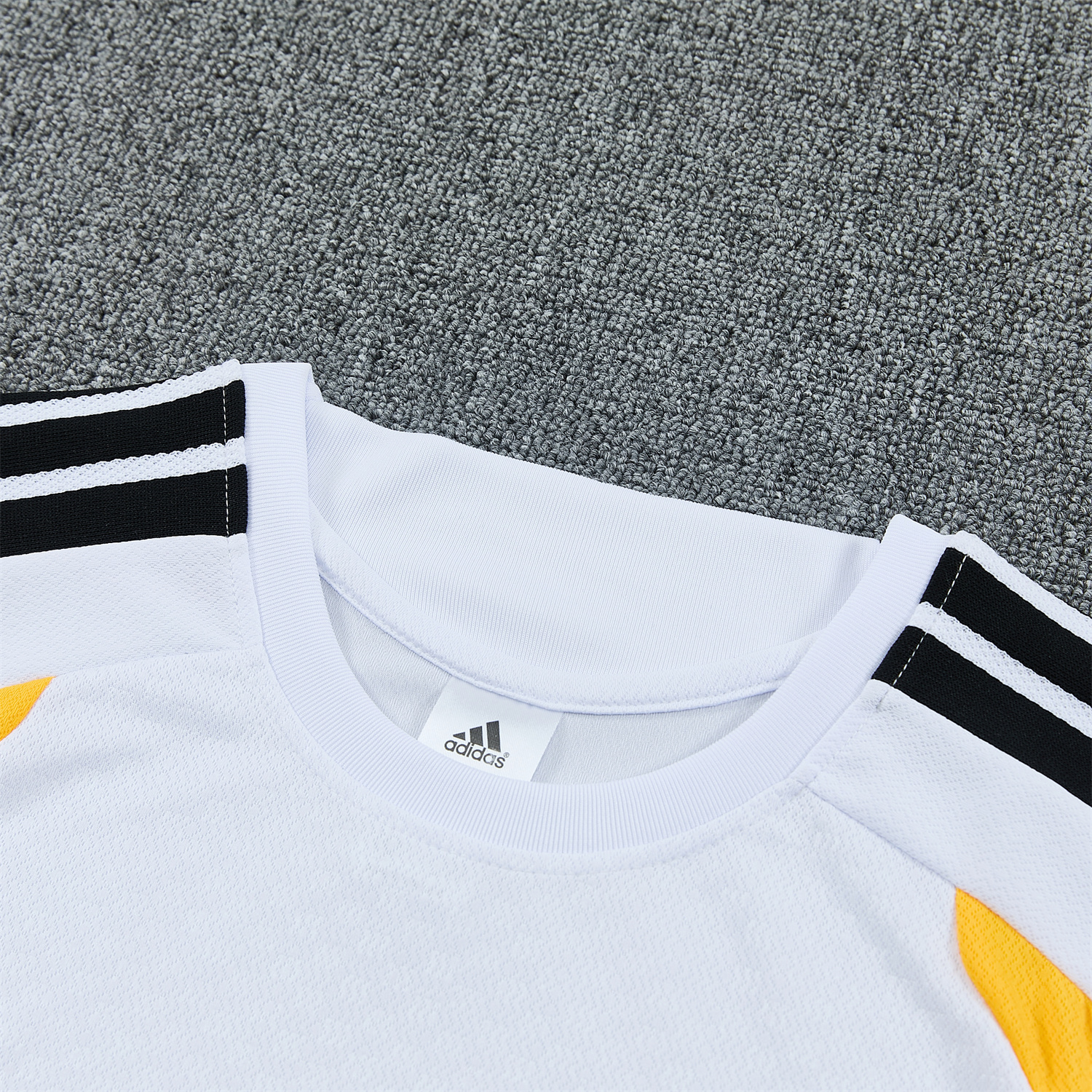 AlphaJersey-Germany 2026 Short-Sleeve Training Set - White Top and Black Shorts