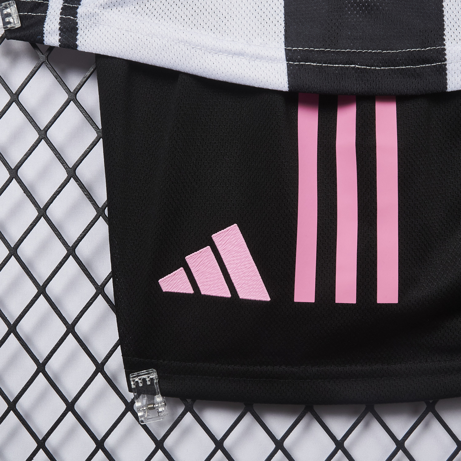AlphaJersey-Juventus 25-26 Home Kids Kit - Player Version