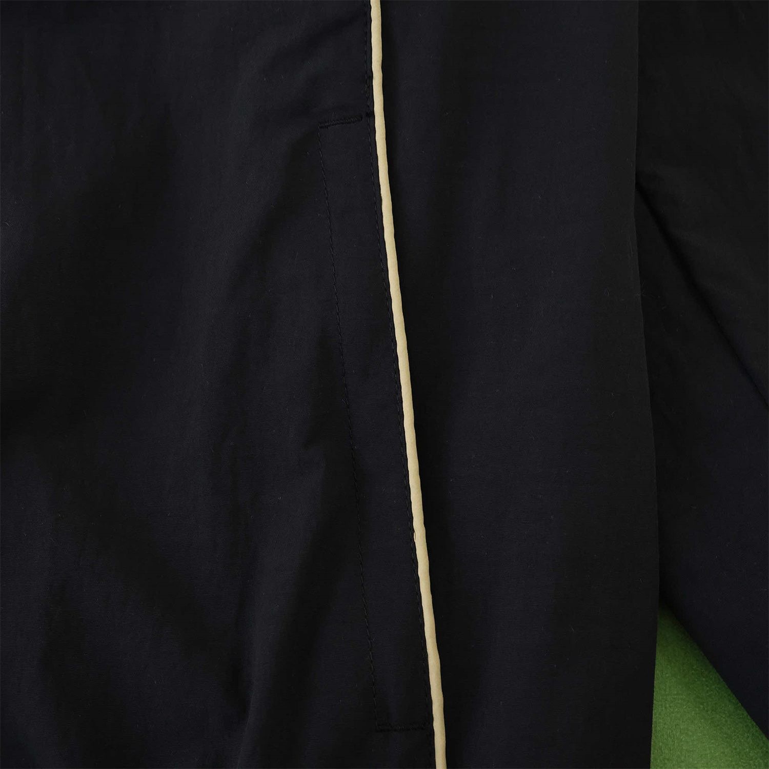 AlphaJersey-Liver.pool 25-26 Throwback Windbreaker Jacket - Black