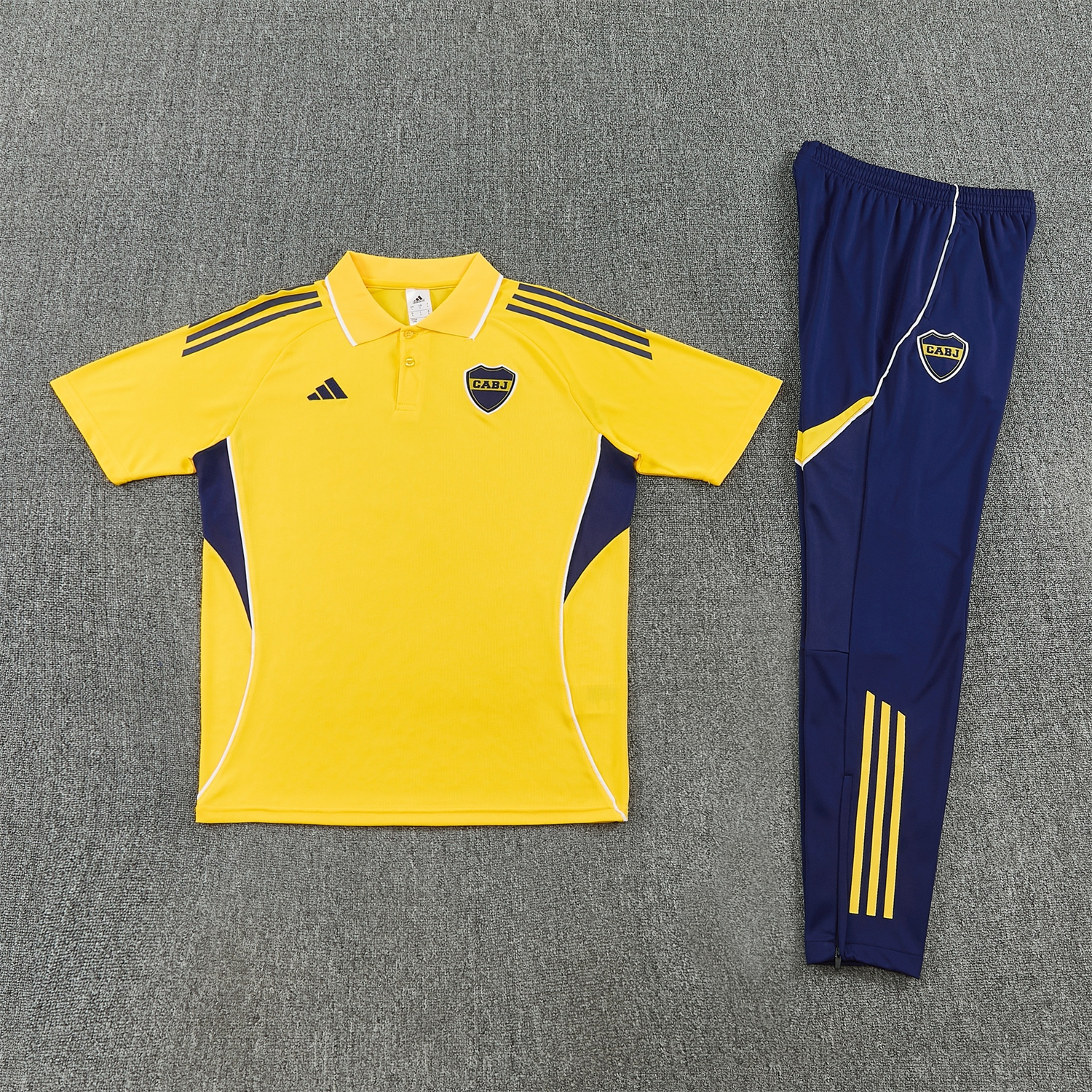 AlphaJersey-Boca Juniors 25-26 POLO Short-Sleeve Training Set - Yellow Top and Dark Blue Pants