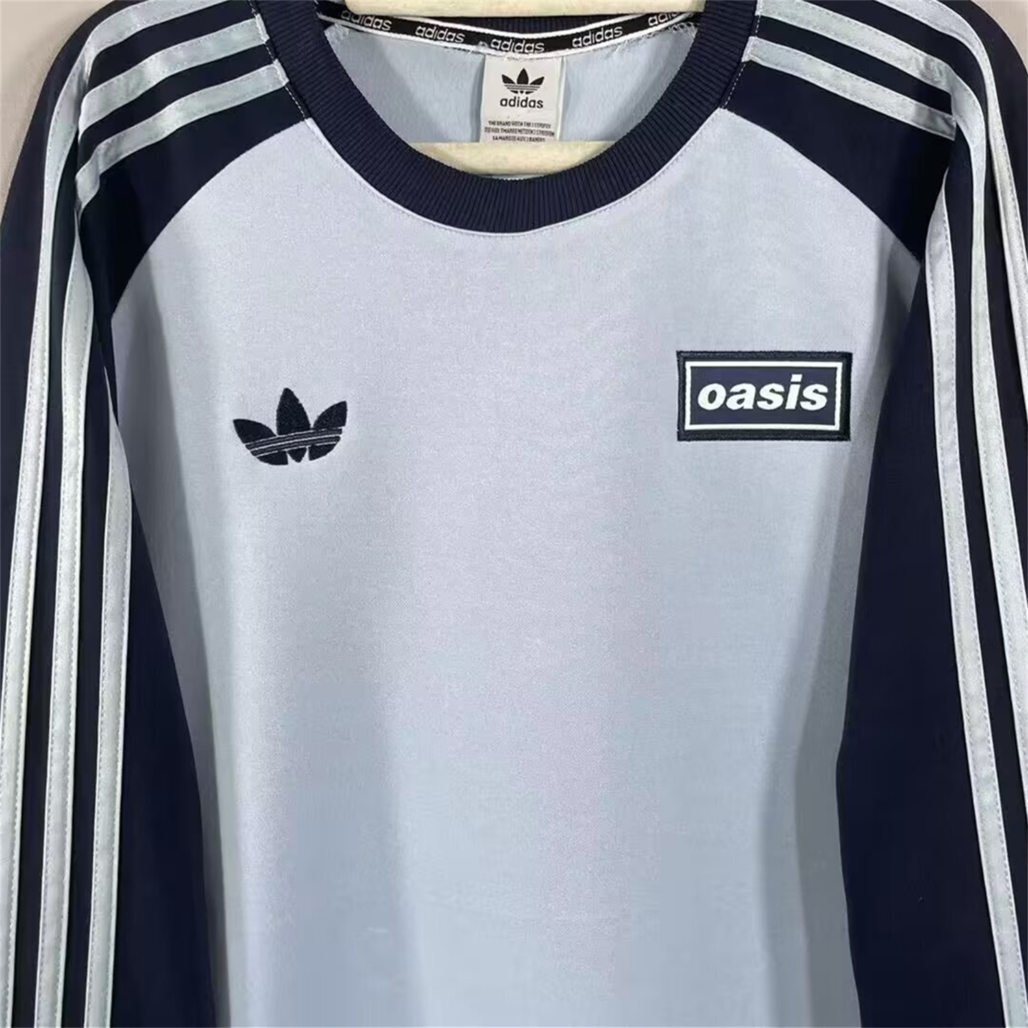 AlphaJersey-Adidas 25-26 Oasis Originals Tour Light Blue Long Sleeves Jersey - Fans Version