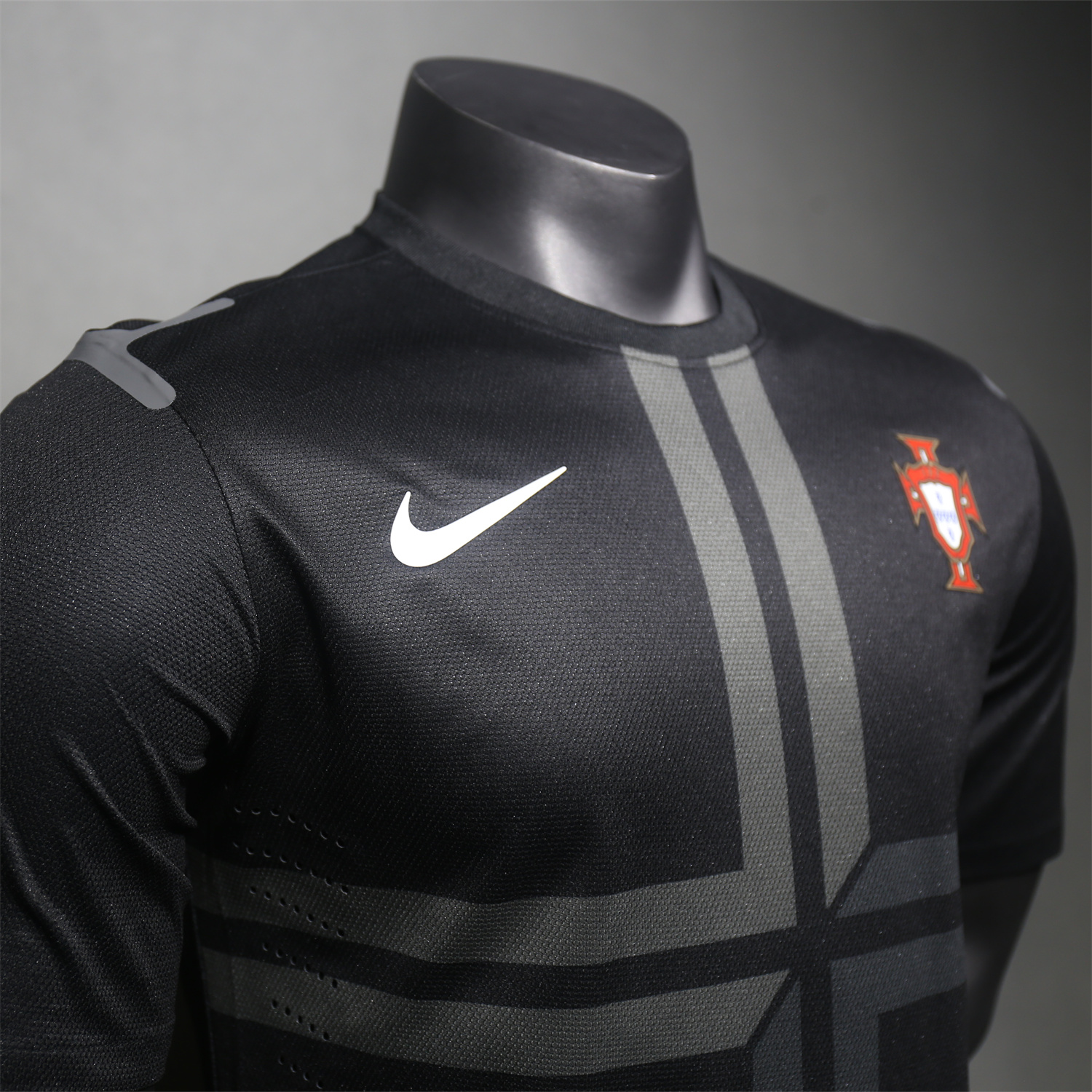 AlphaJersey-Retro Portugal 2013 Away Long Sleeves Jersey - Player Version