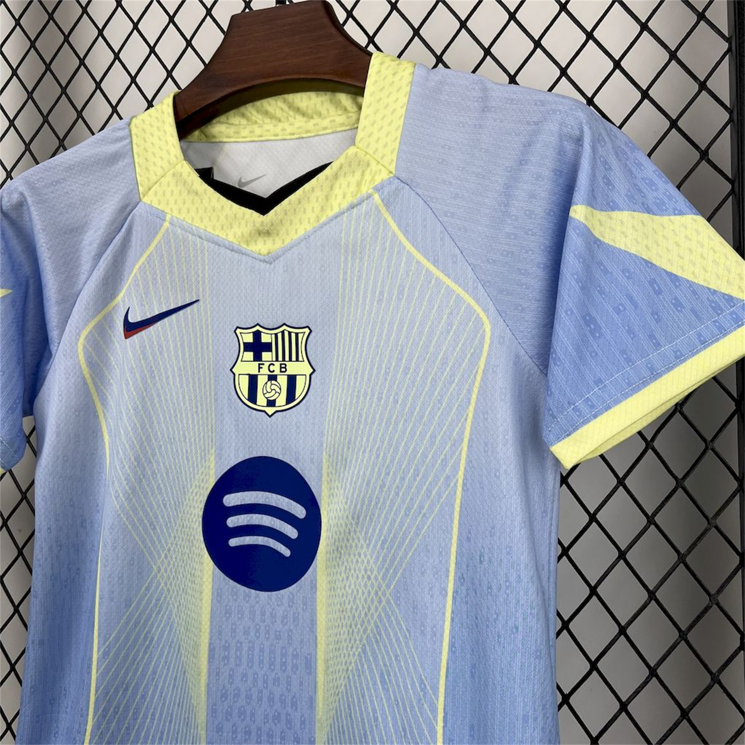 AlphaJersey-Barcelona 25-26 T90 White Lines Light Blue Gradient Special Kids Kit