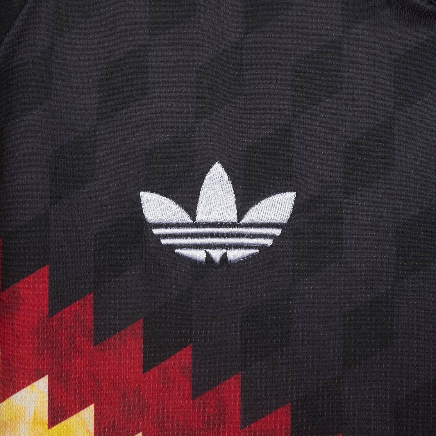 AlphaJersey-Germany 2026 Black And White V-Shaped Design Special Jersey - Fans Version