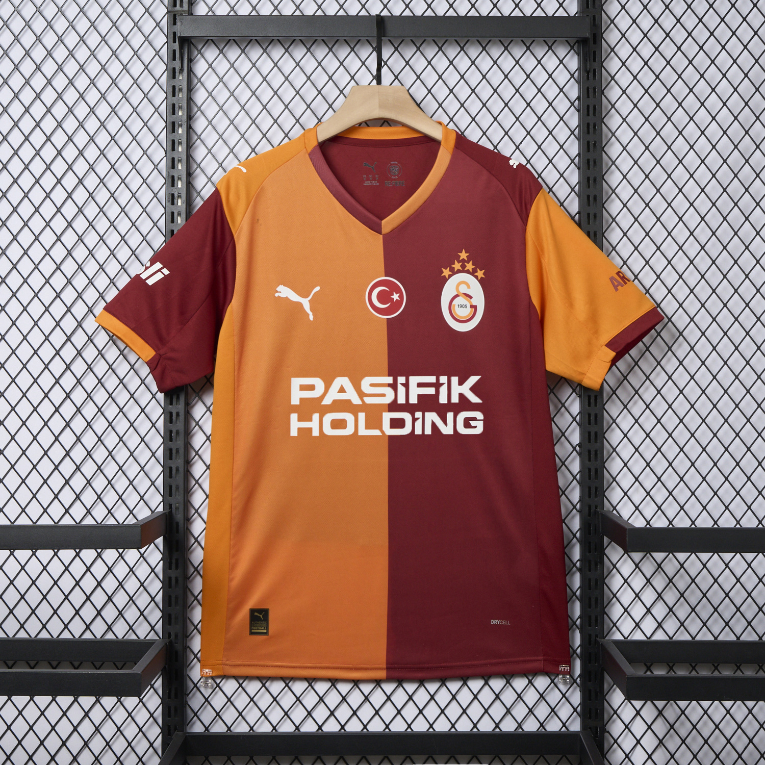 AlphaJersey-Galatasaray 25-26 Home Jersey with Five Stars - Fans Version