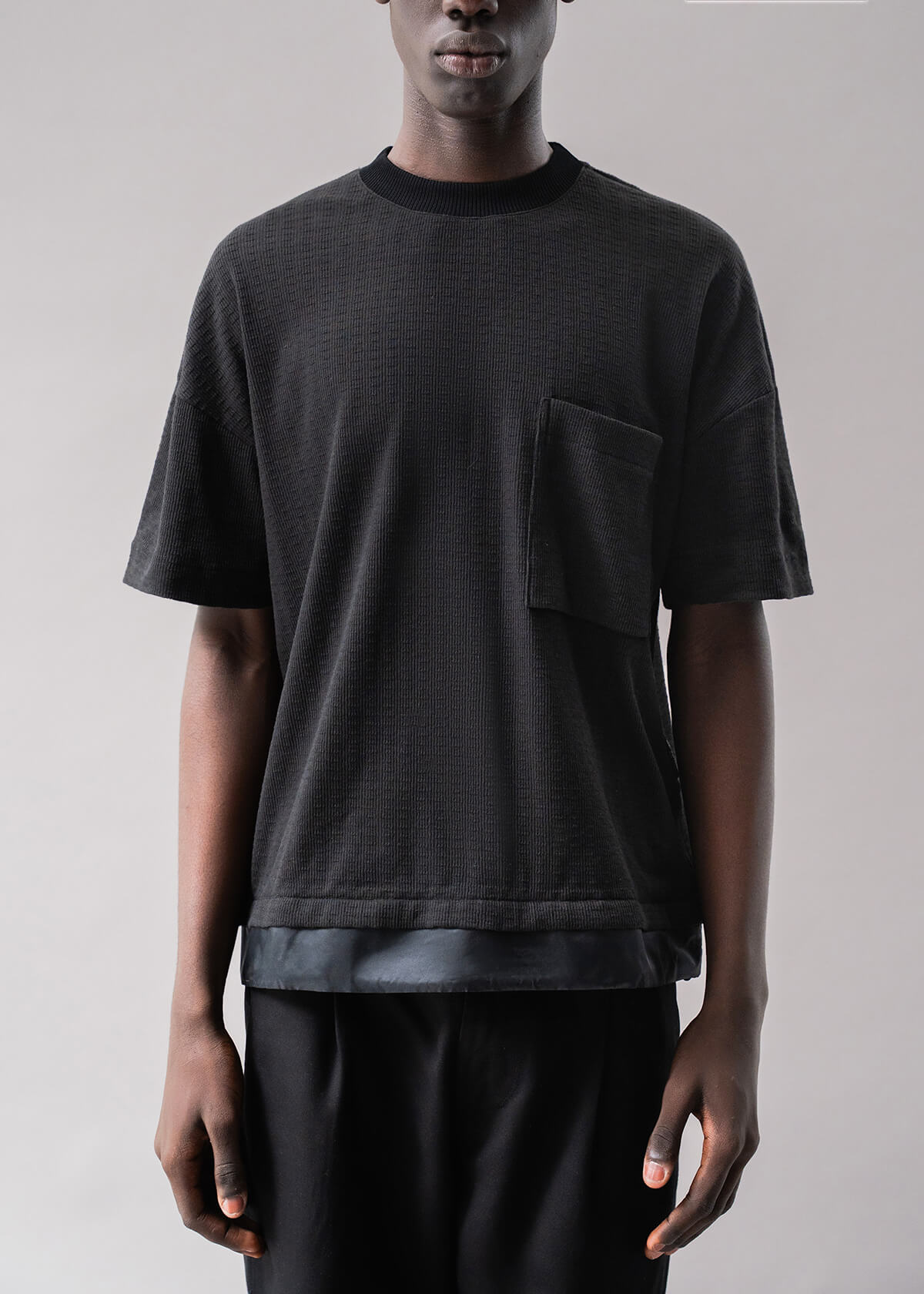 Evo Hem Pull Black | Modern Menswear by yycbvcnbmmnbm