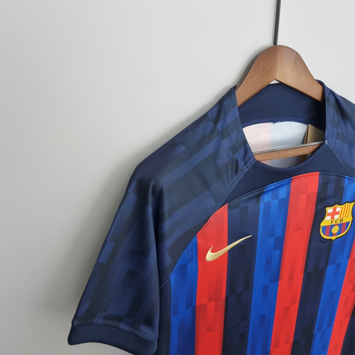 AlphaJersey-Retro Barcelona 22-23 Home Jersey