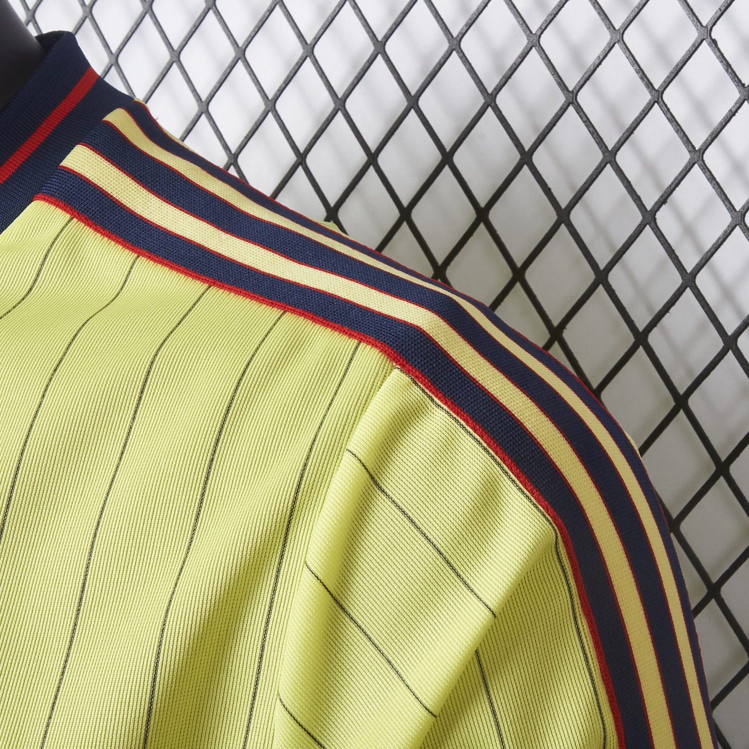 AlphaJersey-Club América 25-26 Icon Travel Special Edition Yellow Jersey - Player Version