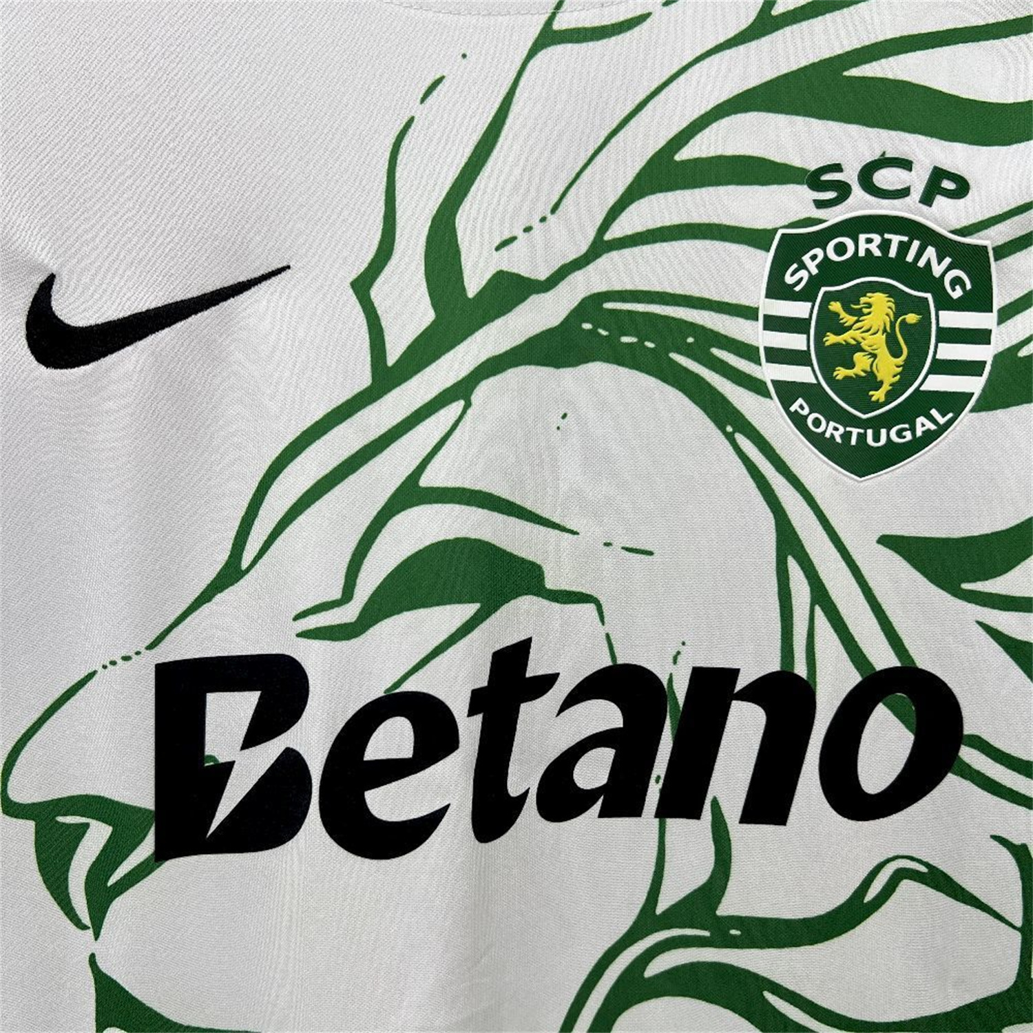 AlphaJersey-Sporting CP 25-26 Green Lion Special White Jersey - Fans Version